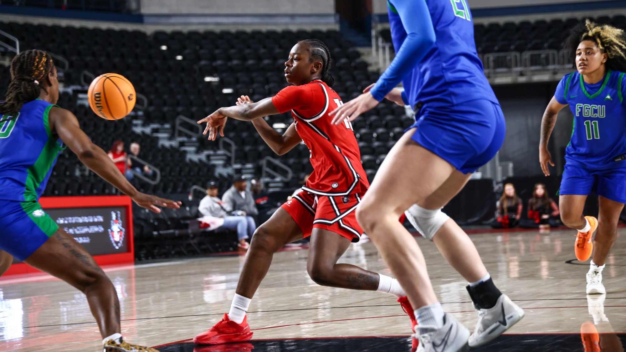 Jim'Miyah Branton pass vs FGCU