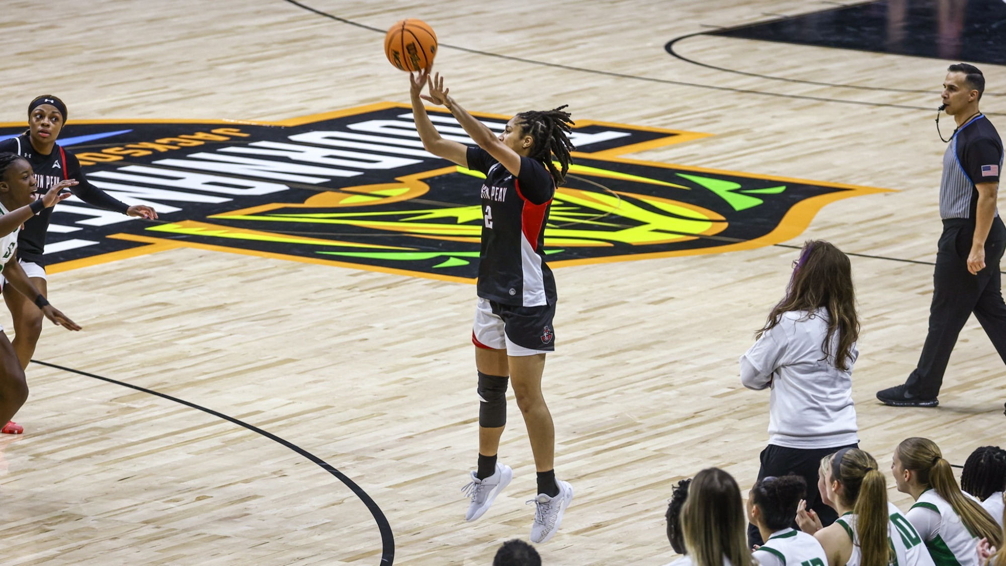 Kyra Parkins ve Stetson ASUN semifinals