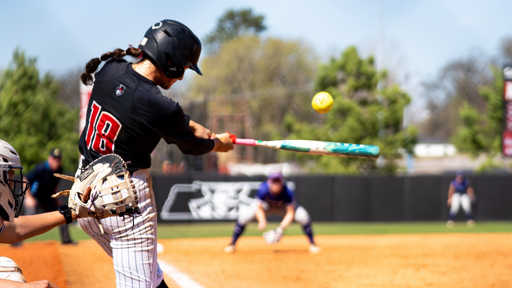 Brie Howard against UNA
