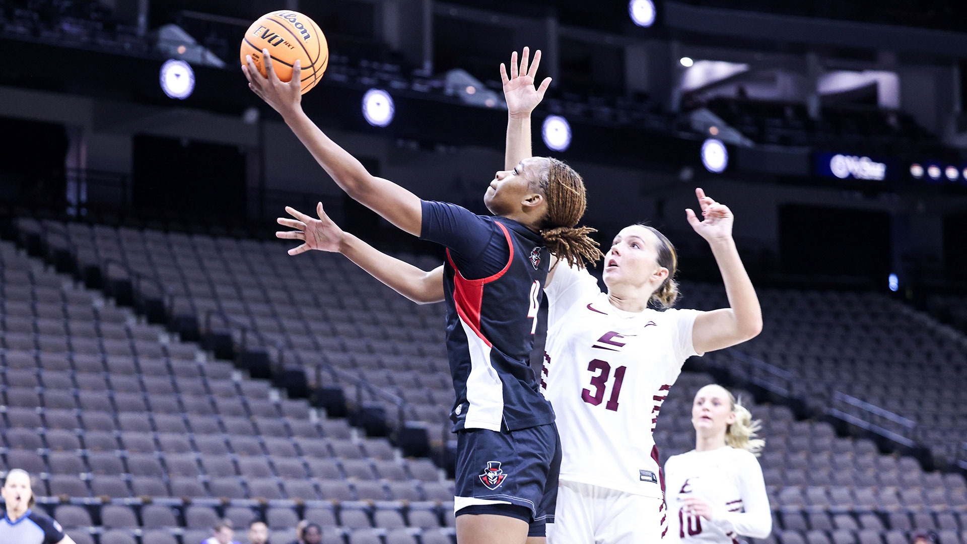 Anovia vs EKU quarterfinals