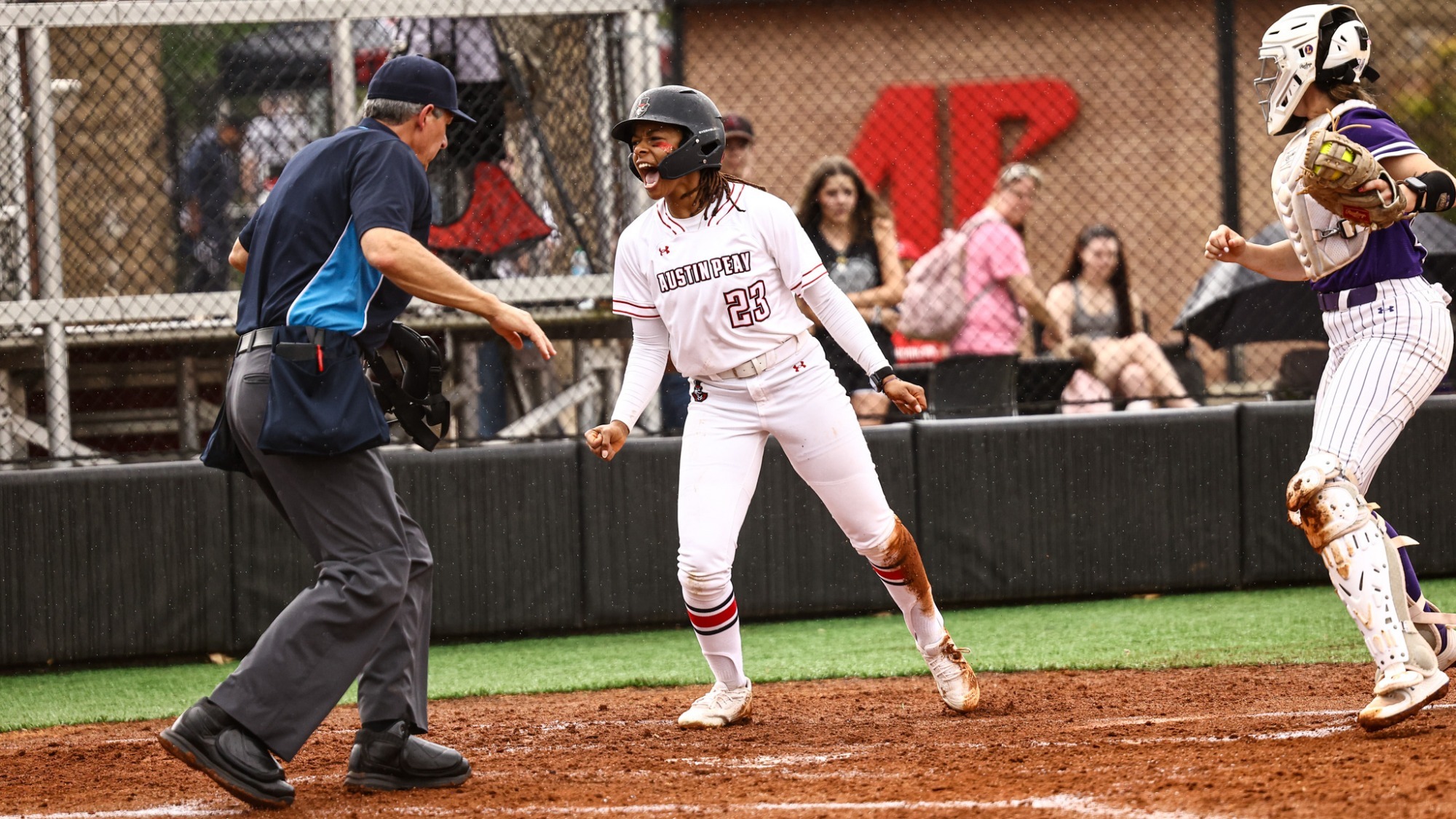 Nadia Glass against Lipscomb