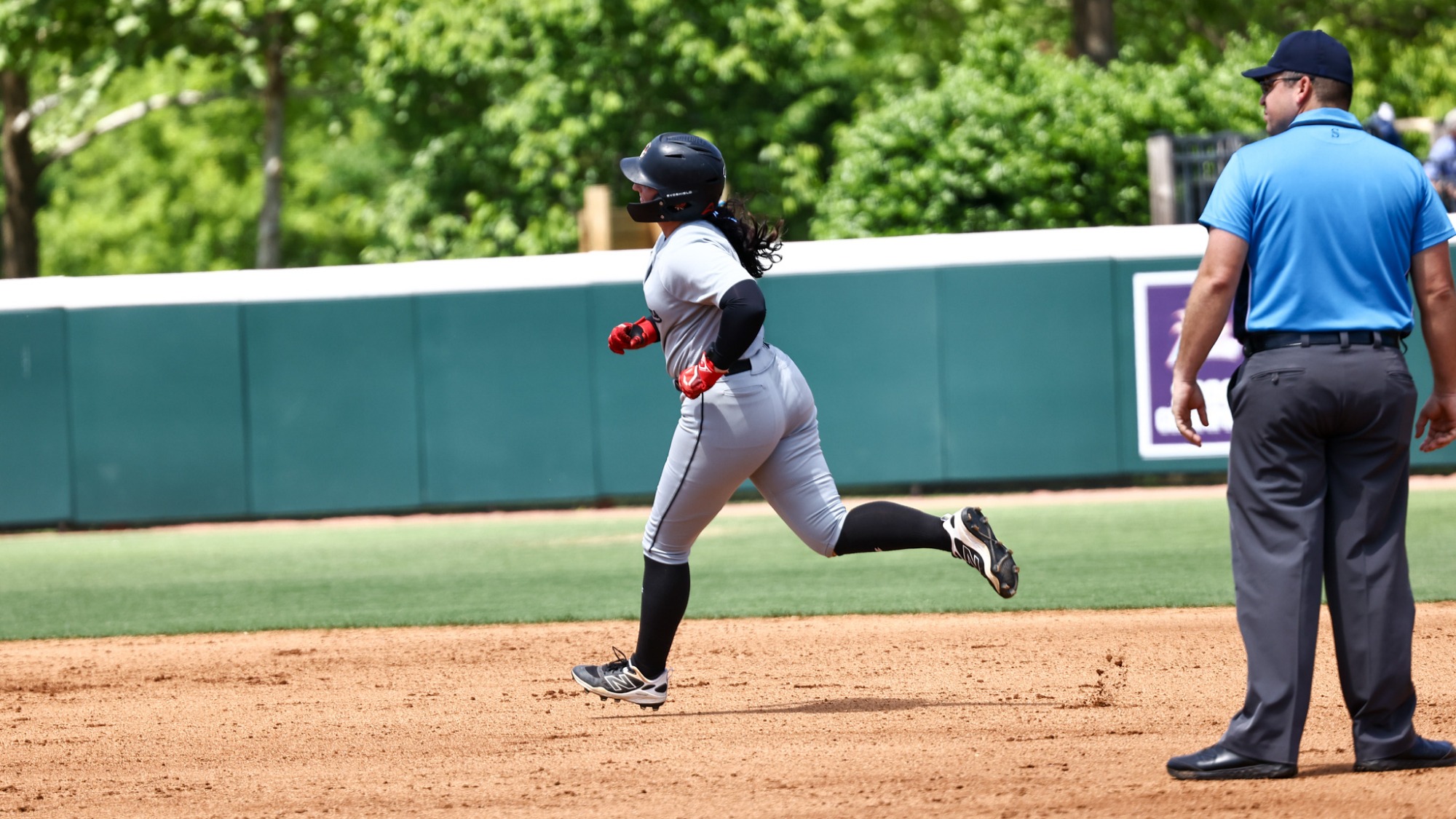Katie Raper home run at Lipscomb in Game 3