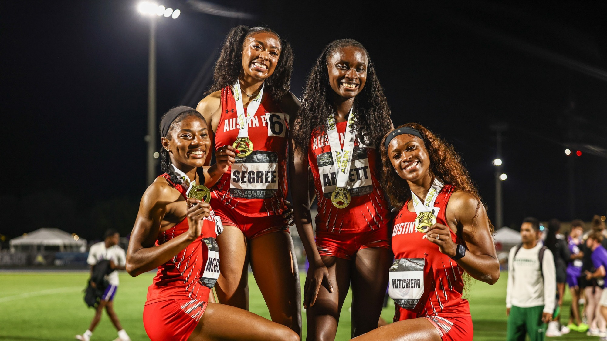 4x400 Gold Medal Finish at ASUN Outdoors