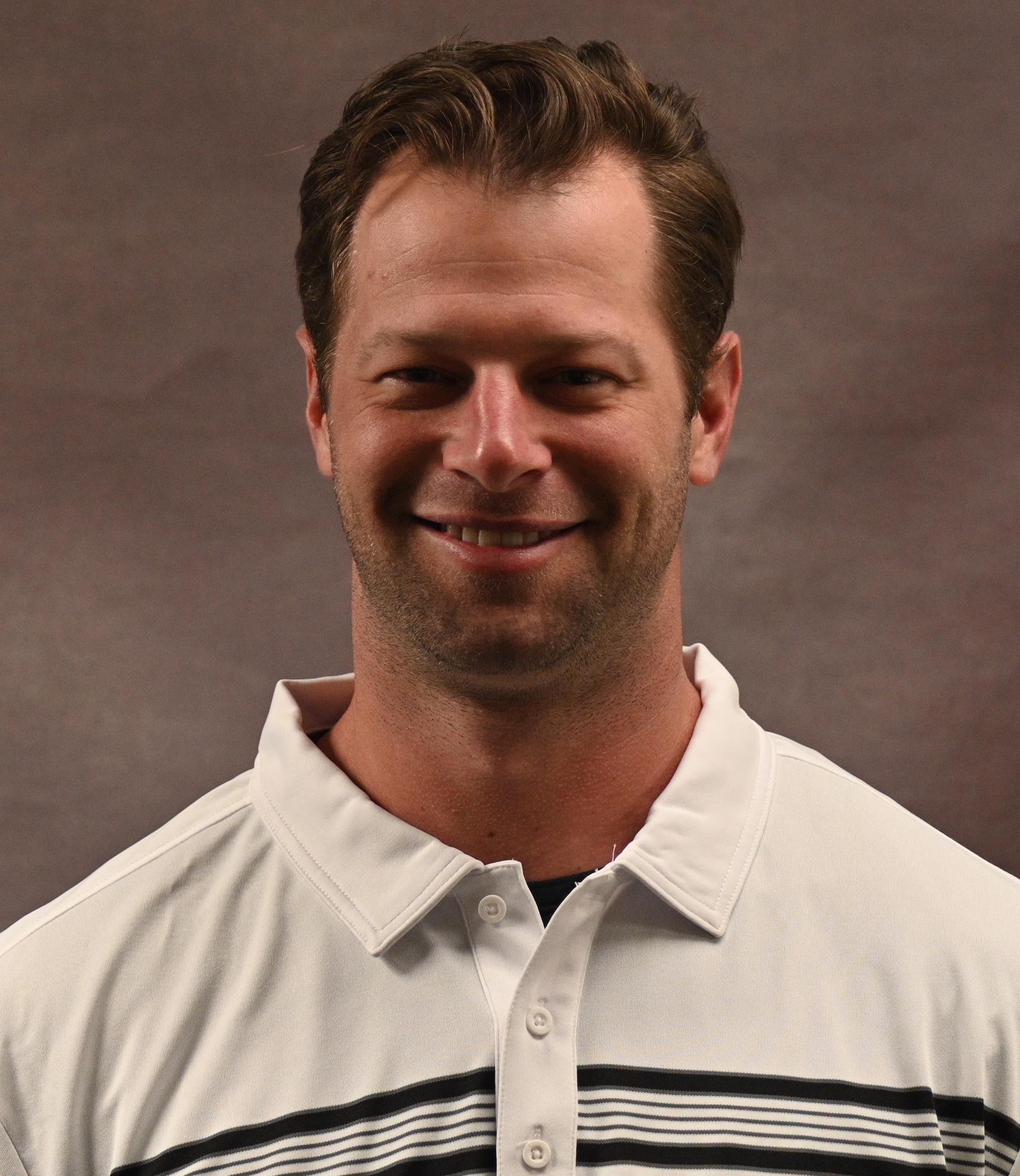 Nieuwenhuis, Kirk coach headshot