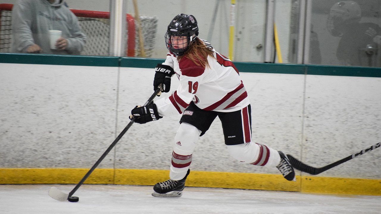 Darbi Poole 202223 Women's Ice Hockey Aquinas College
