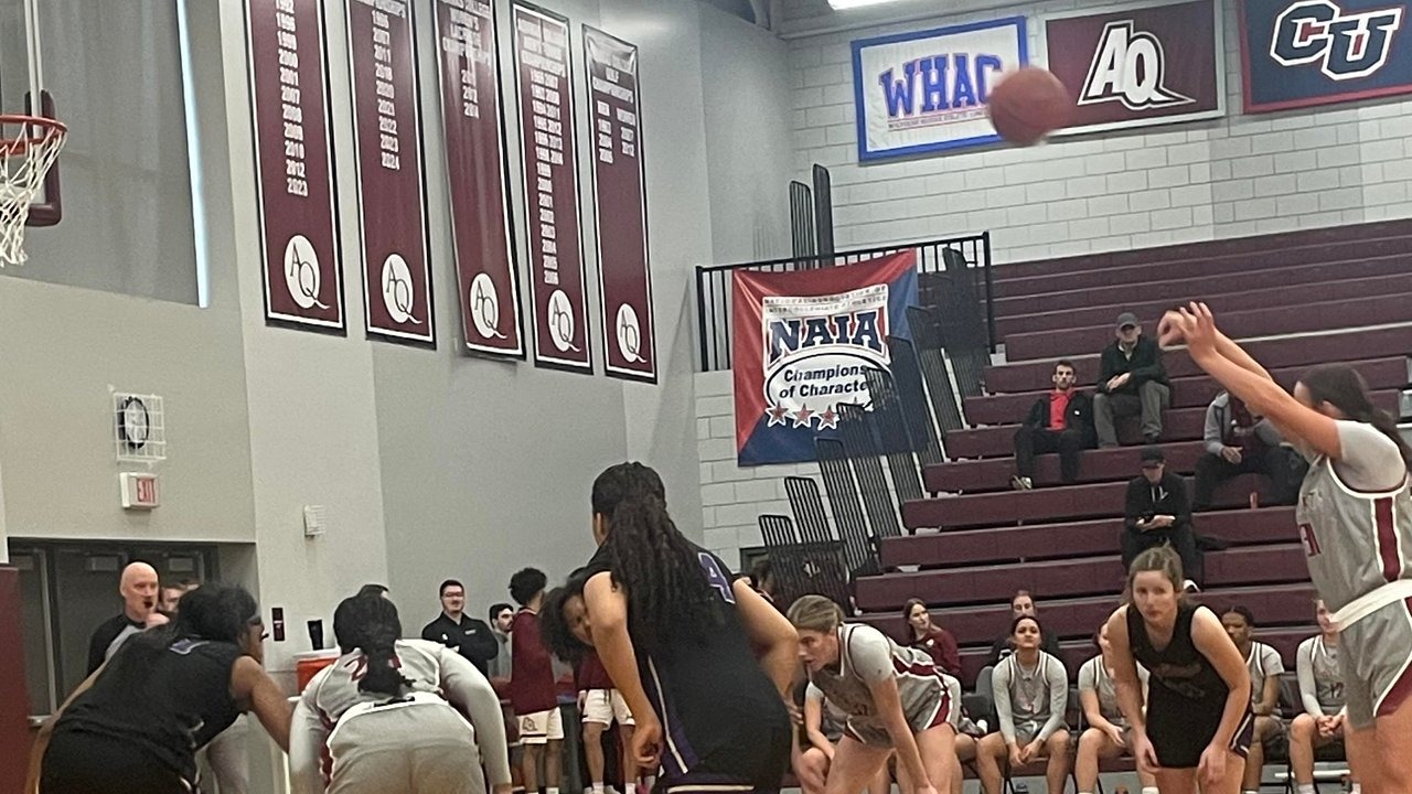 AQ WBB exterminates the Yellow Jackets