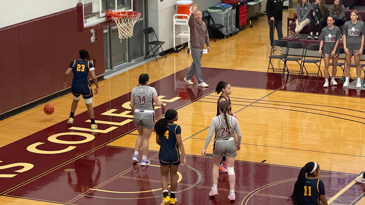 AQ WBB starts 2026 strong with win over SH