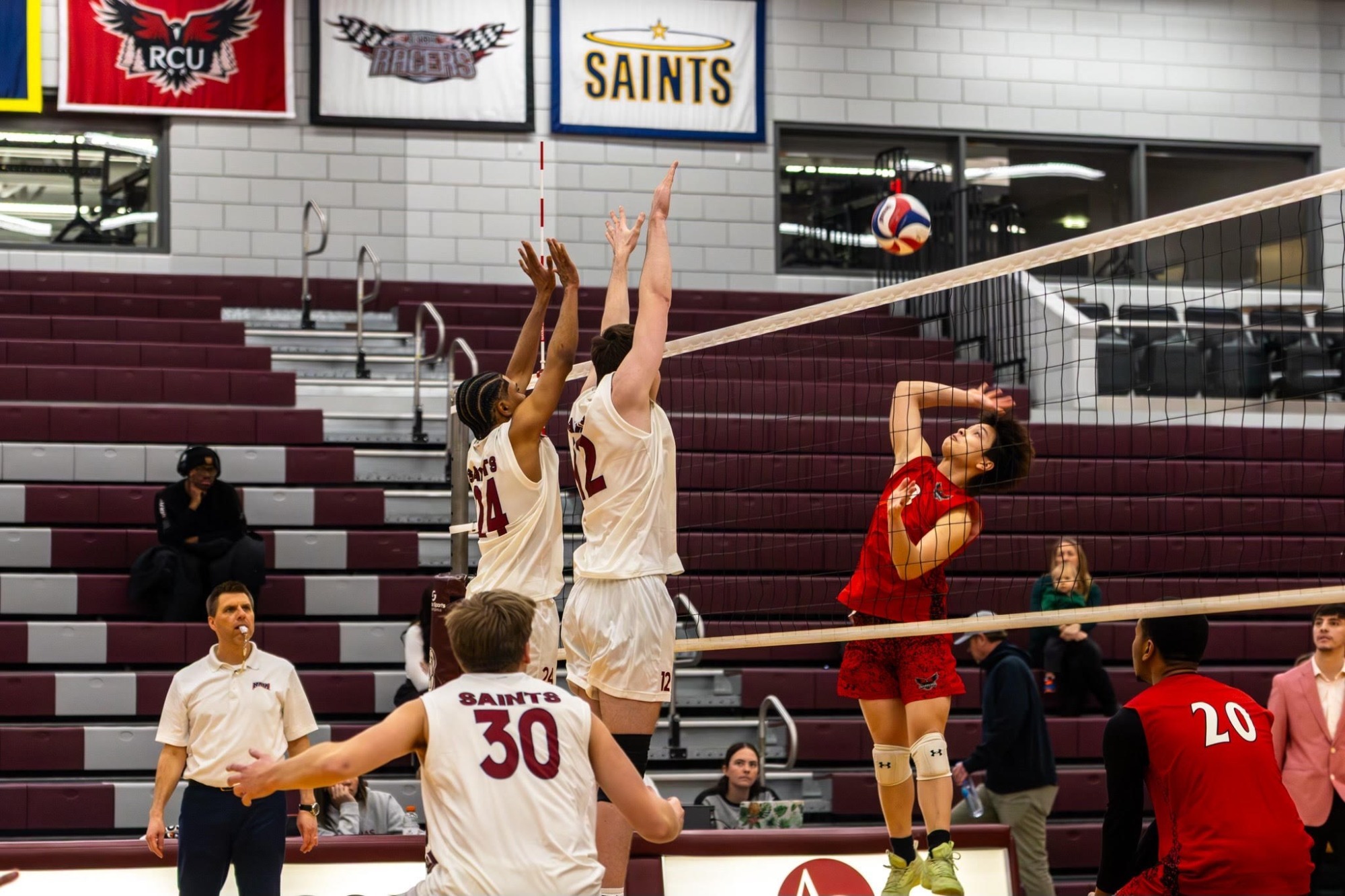 AQ MVB defeats Warriors in 3