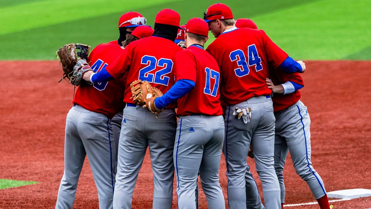 AQ Baseball struggles in Lima, Ohio