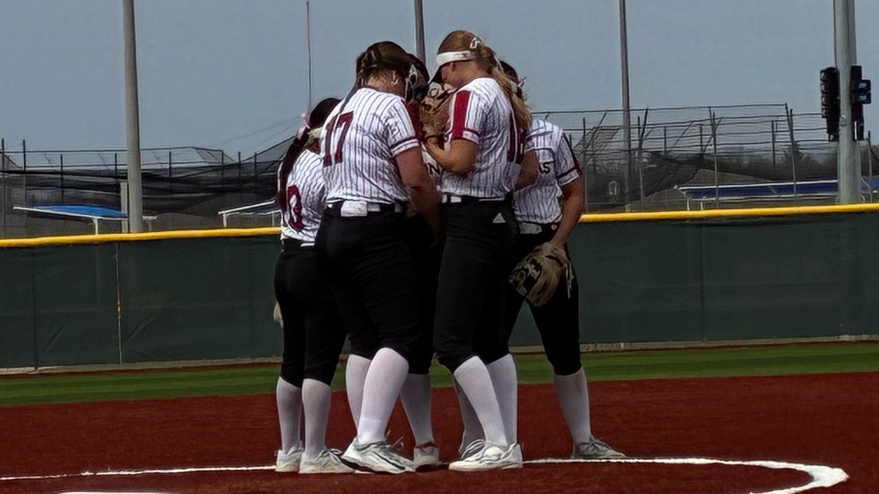 Softball Splits Still Seeking Spring Success 