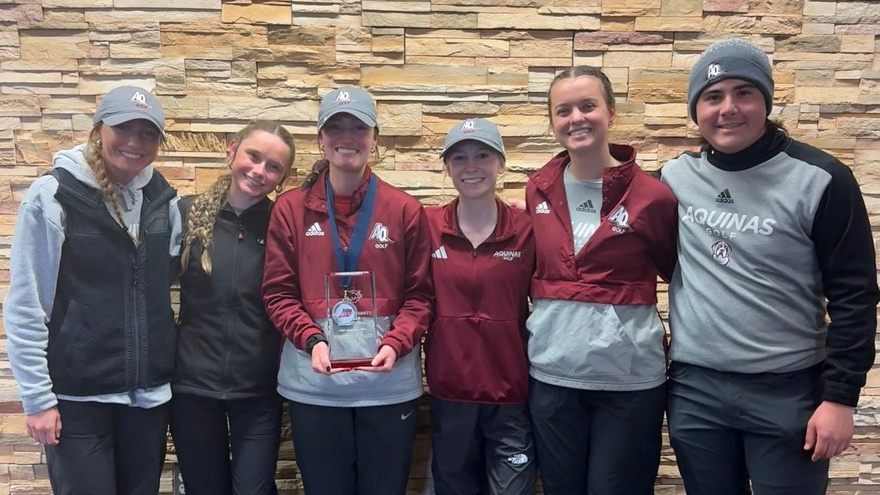 AQ M/W Golf Play well in Brighton