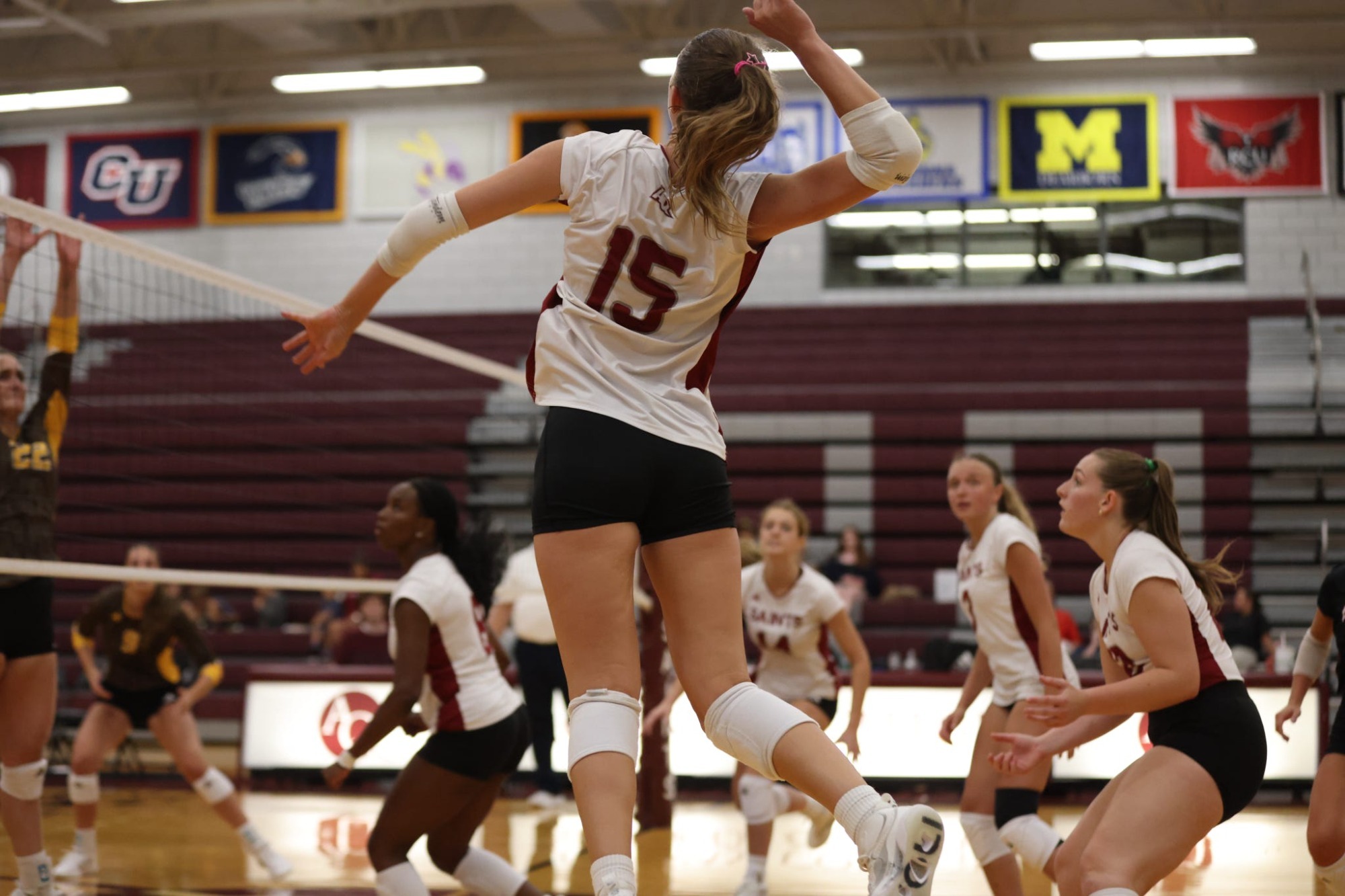 AQ WVB opens 2026 with a pair of straight set wins