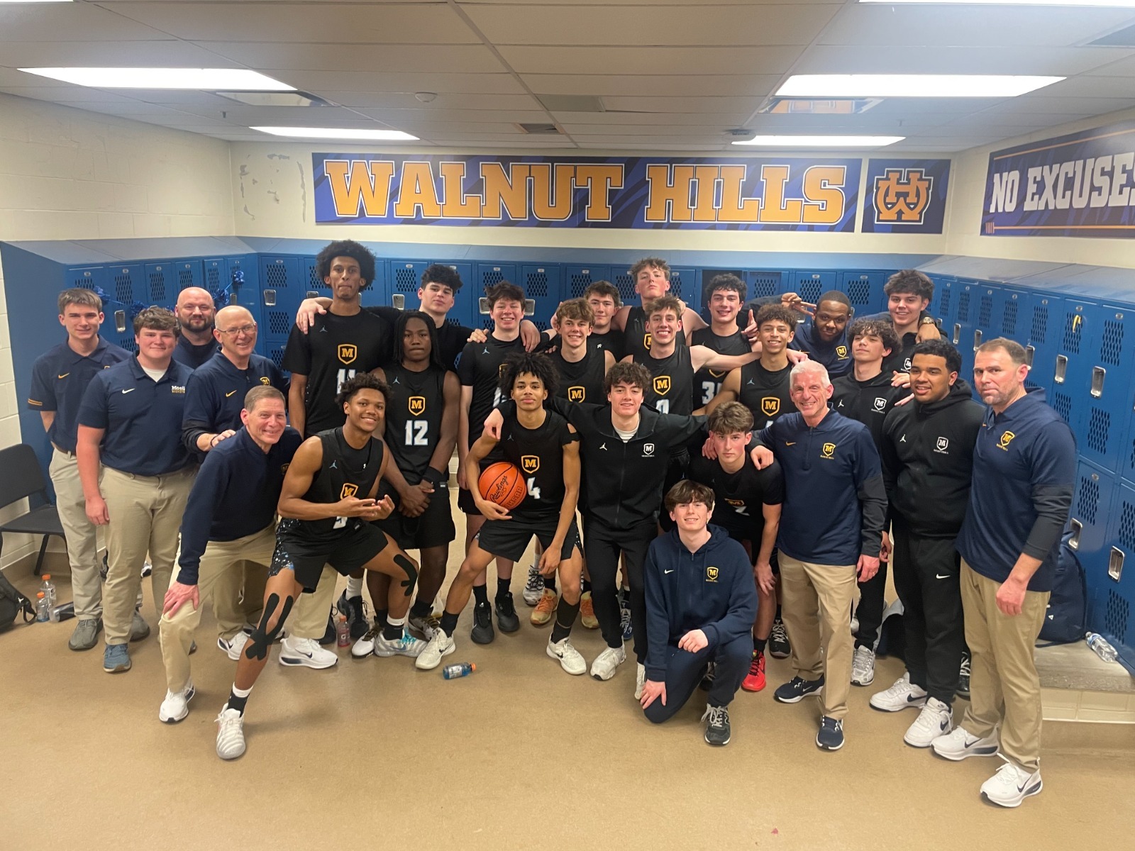 1,000 Wins Basketball 