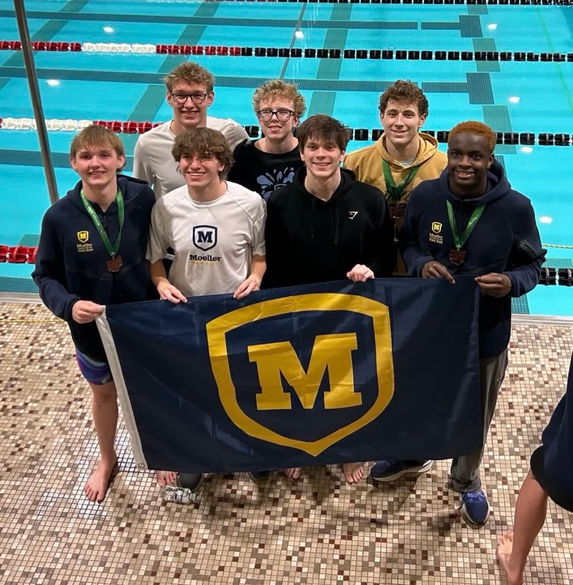 Swimming seniors at state 