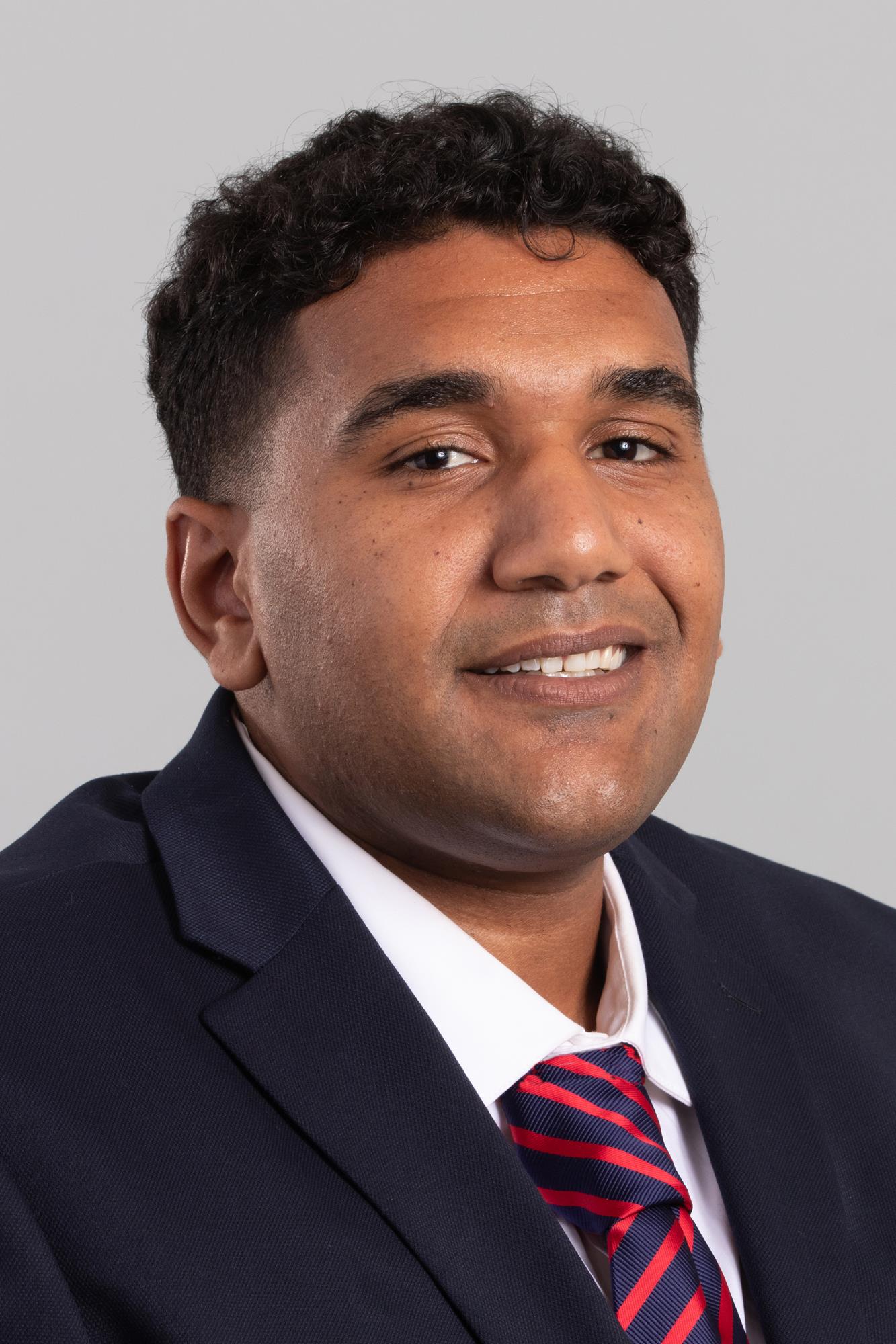Justyn Thomas 2019-20 Headshot
