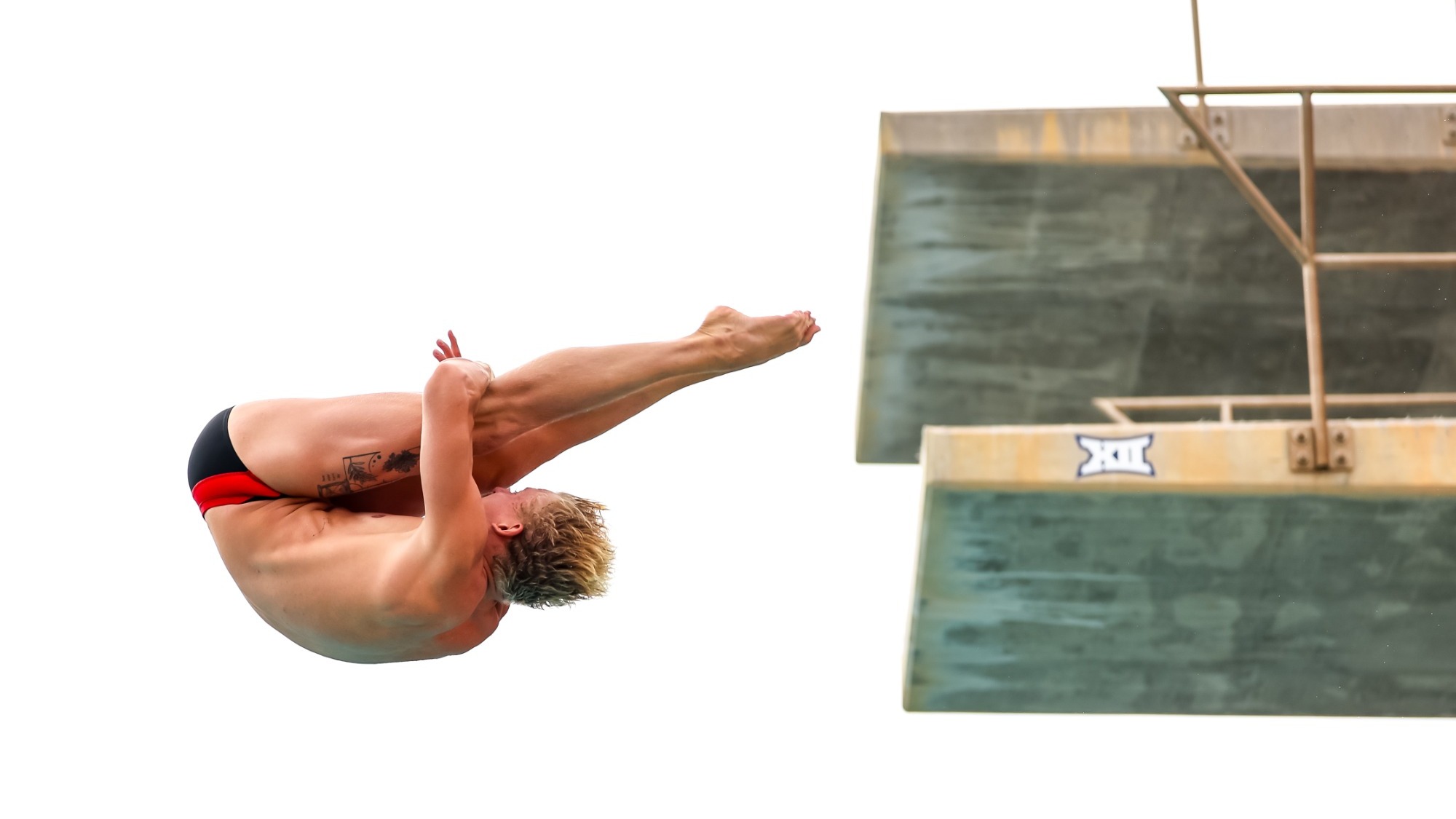 Action Photo Colin Agor