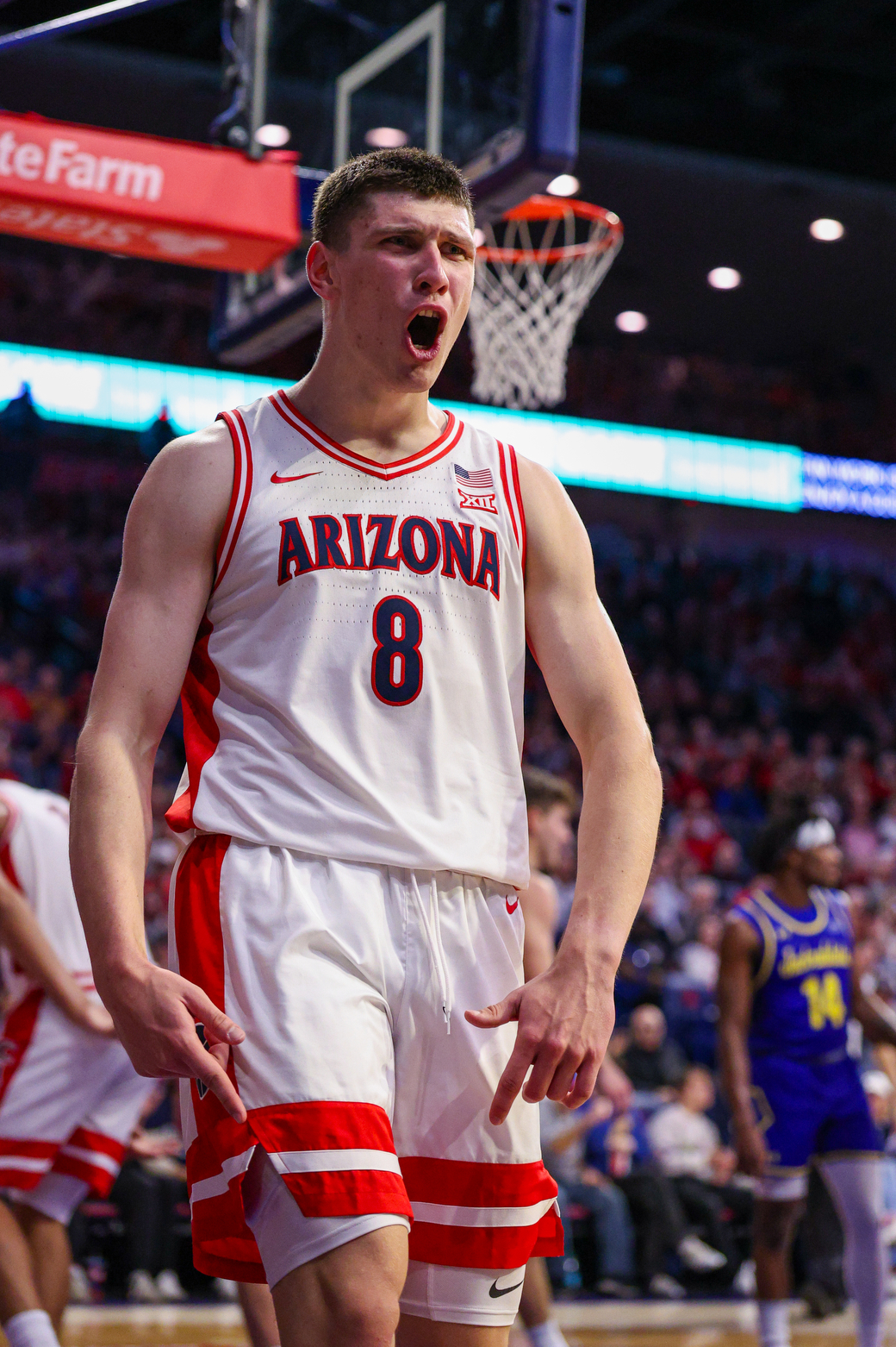 Ivan Kharchenkov (8) — TUCSON, ARIZ. -- Men’s Basketball vs. South Dakota State University at McKale Center.Dec. 29, 2025. Photo by Marison Bilagody / Arizona Athletics