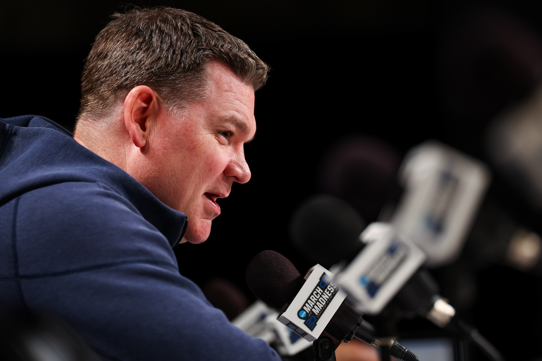 Tommy Lloyd, head coach — SAN JOSE, CALIF. -- Men’s baskeball practices before the team’s Sweet Sixteen Regional Semifinal game against Arkansas in the 2026 NCAA Tournament at SAP Center.March 25, 2026. Photo by Mike Christy / Arizona Athletics
