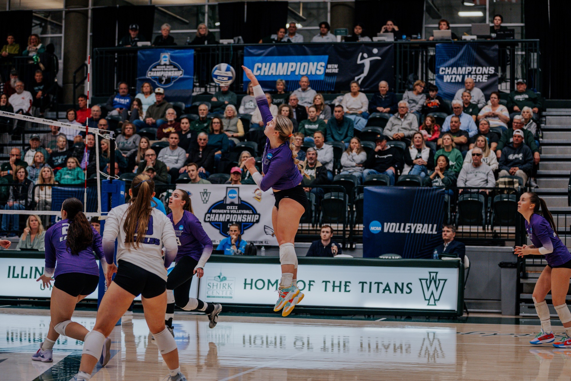 Isabelle VandeSchraaf 2025