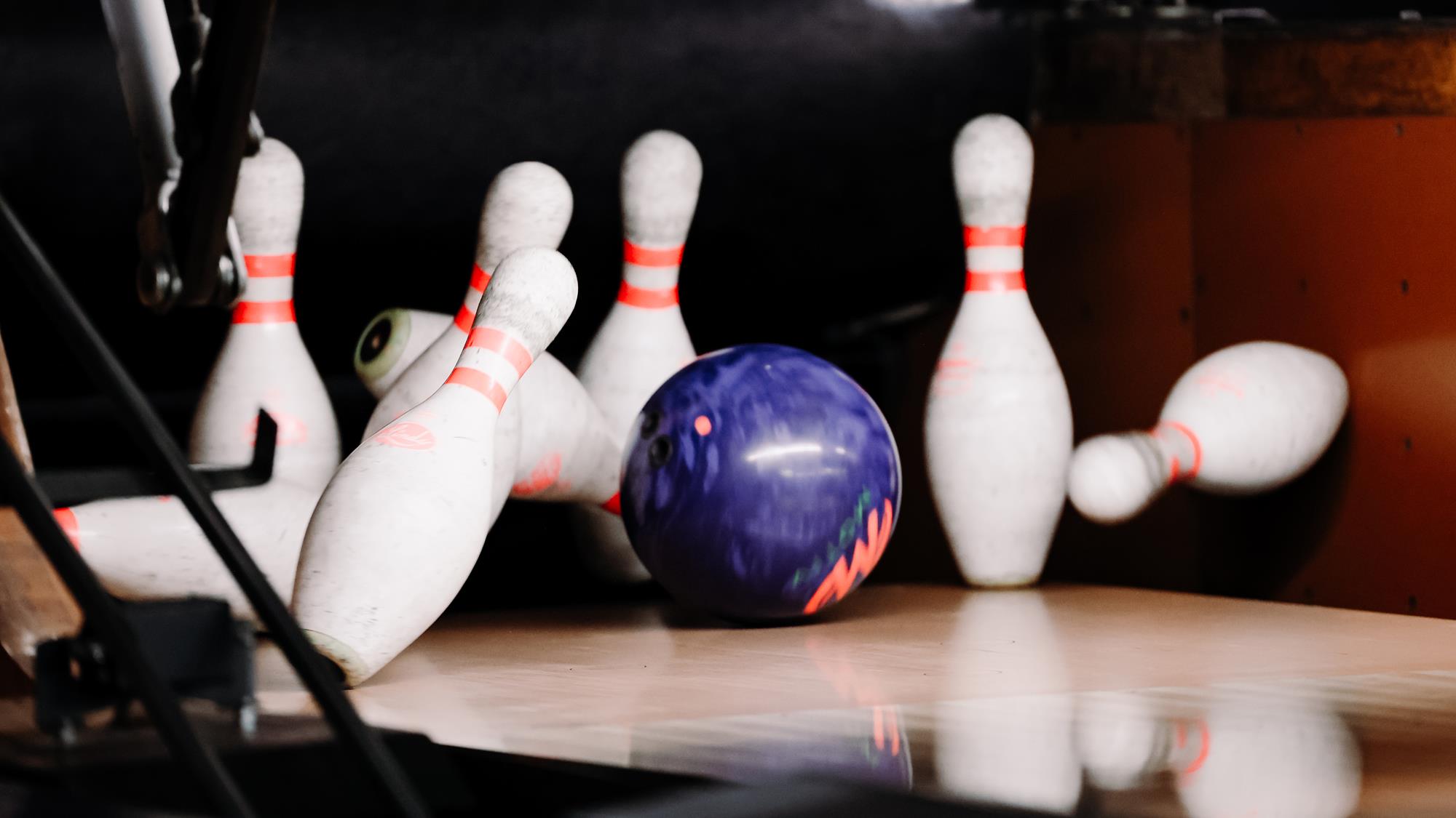 Bowling pins