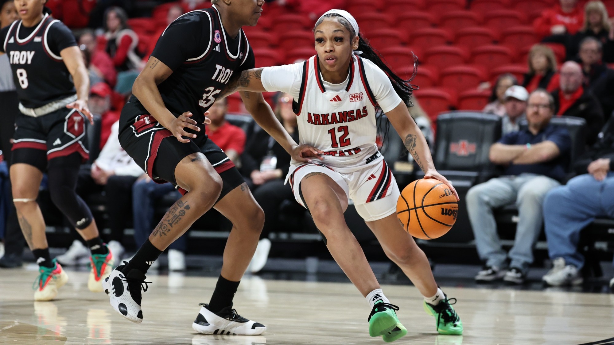 Mimi McCollister vs Troy