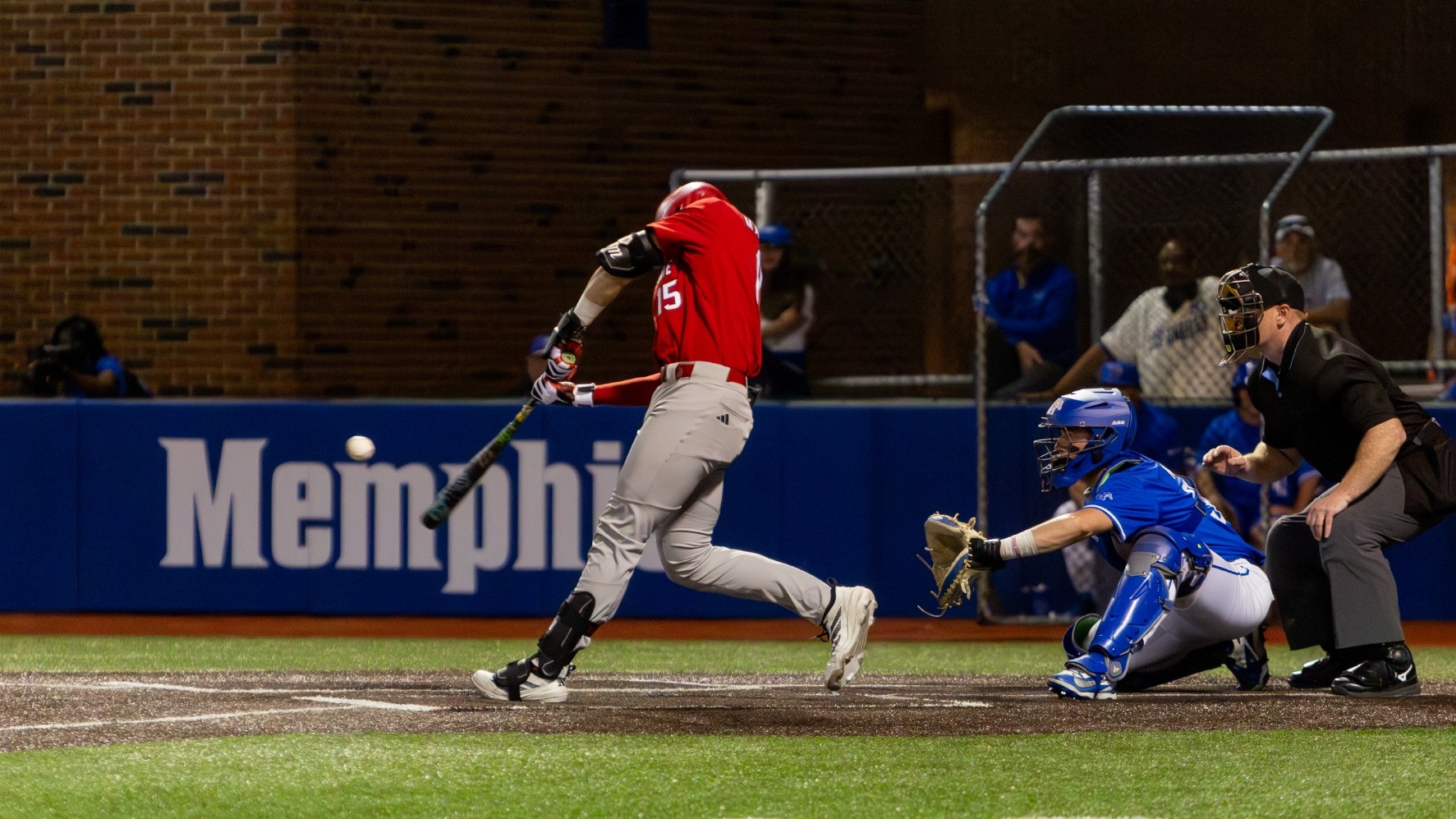 Derek Martinez vs Memphis
