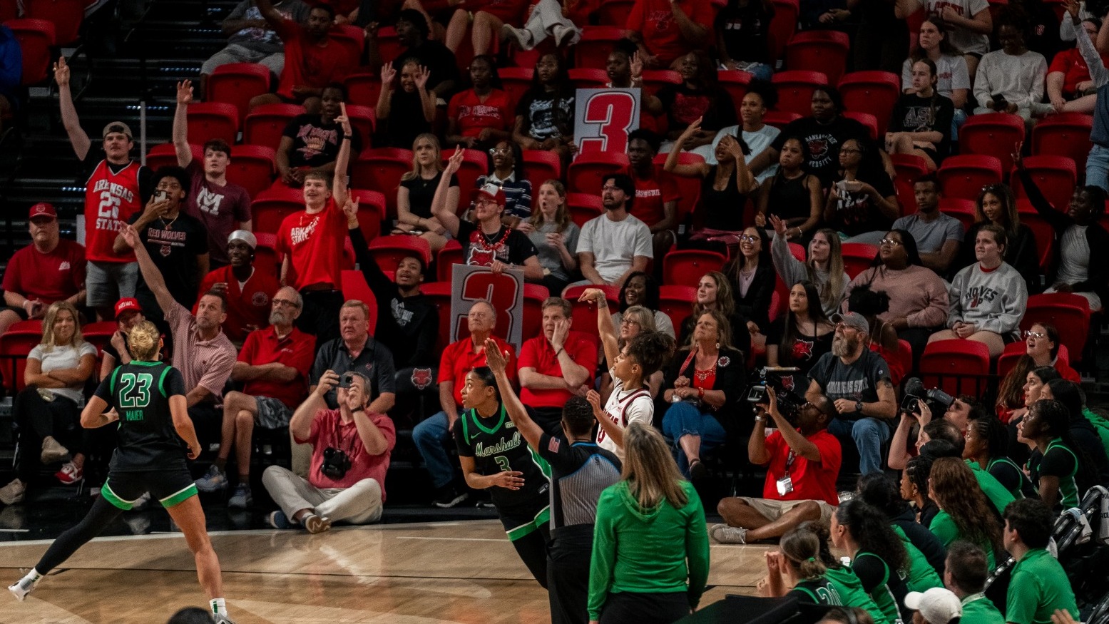 Bella Weary vs Marshall