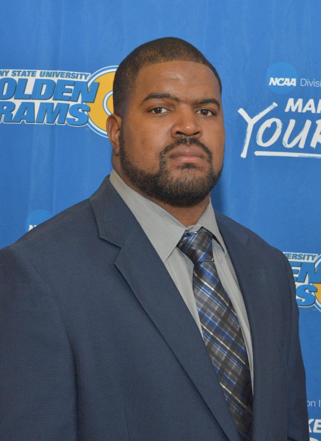Travian Robertson
