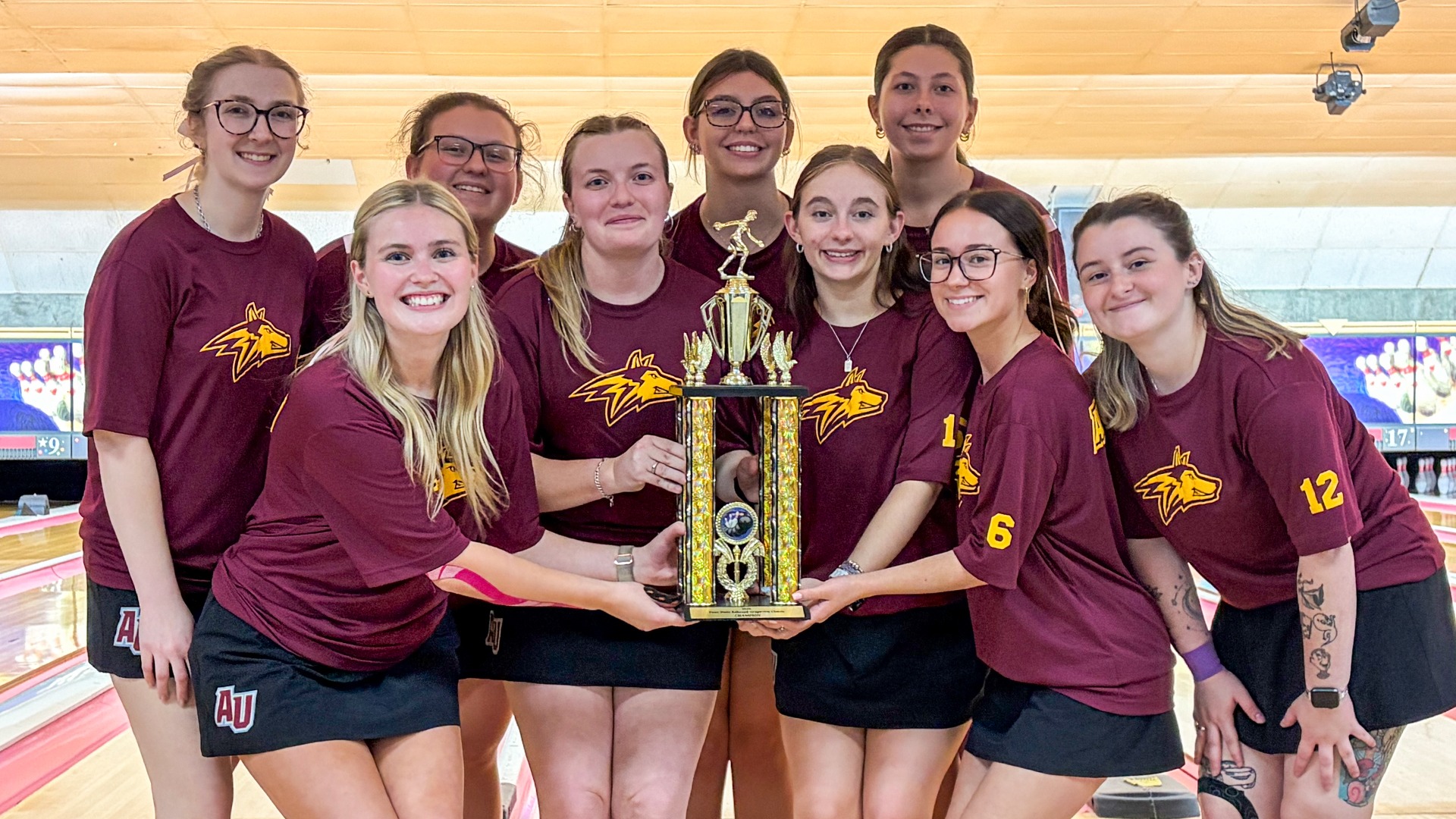 Women's Bowling takes home the Grapevine Classic Championship