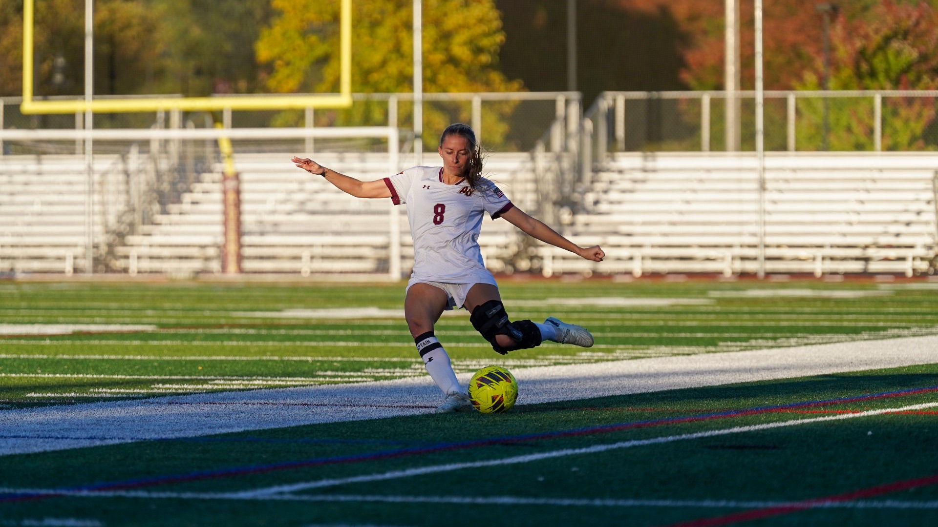 Megan Reuter sends a ball into the box against Eastern