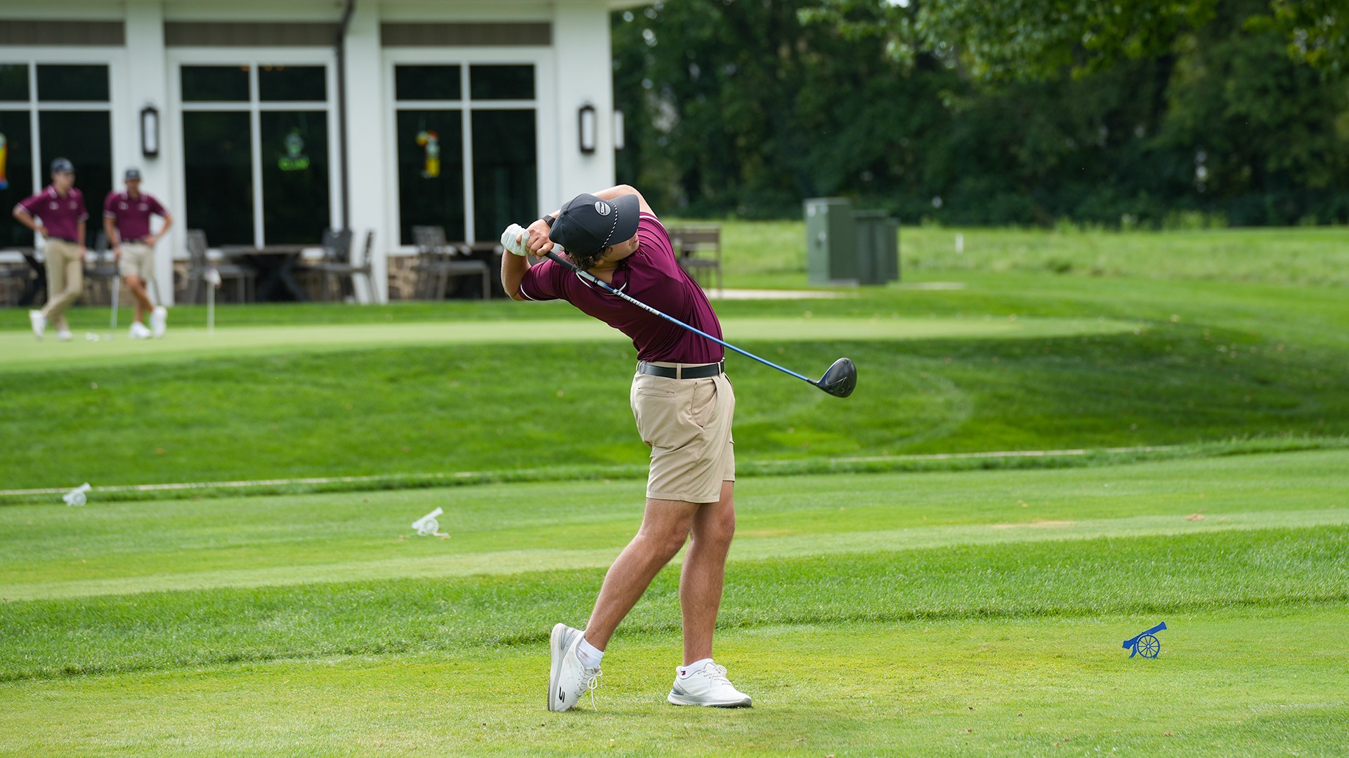 Quinlan Hood tees off on the first hole