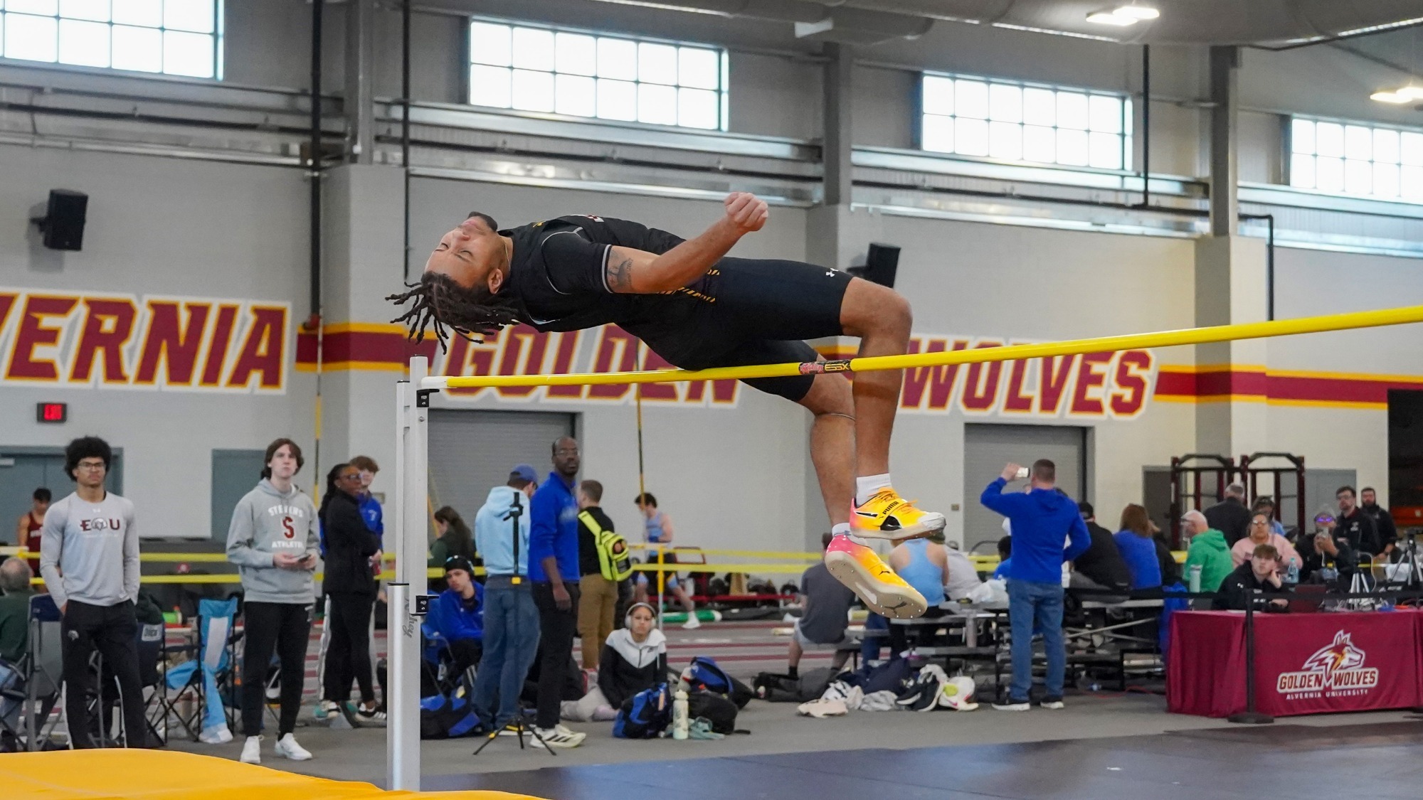 JT Timmons Competes in the High Jump