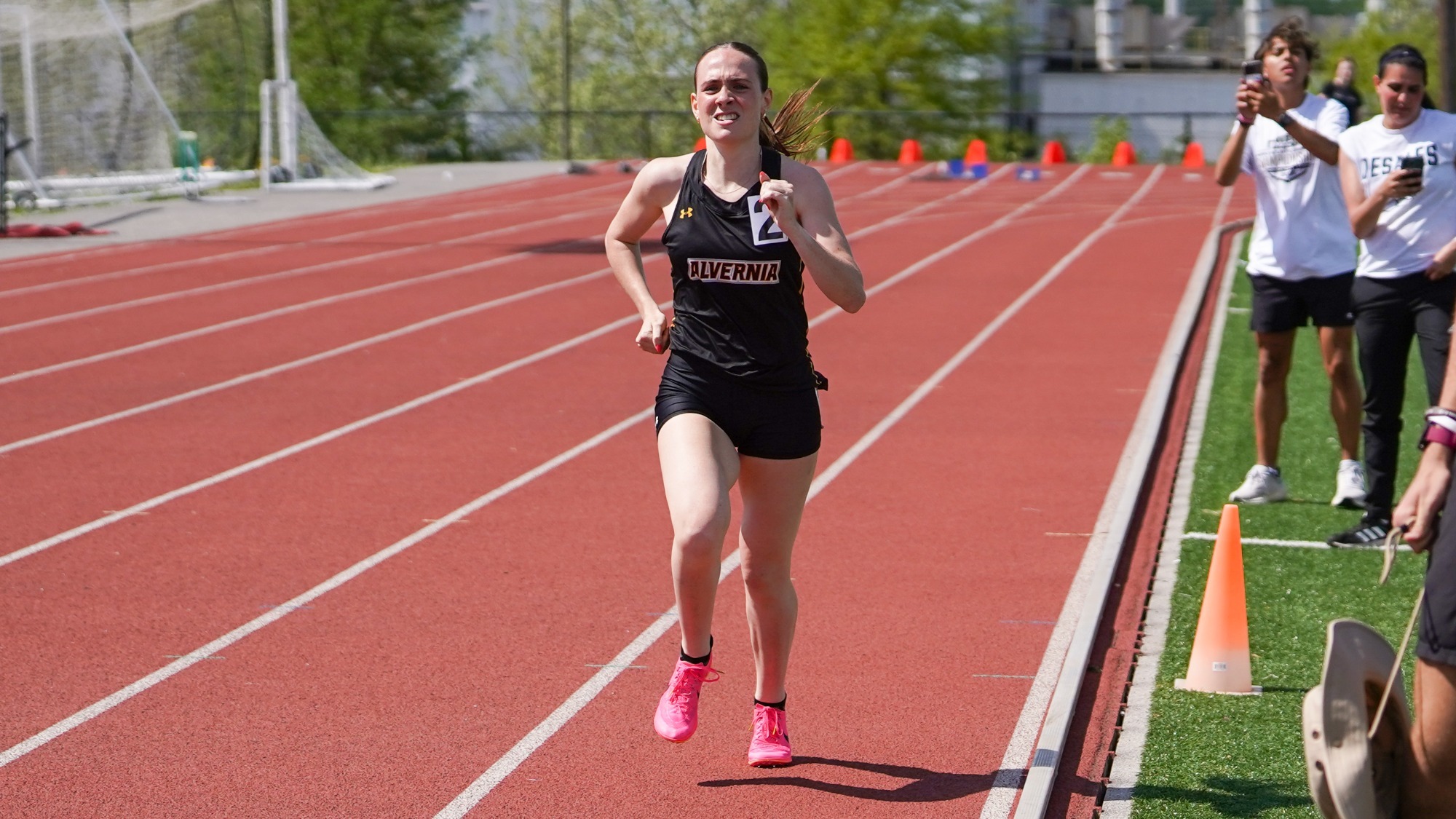 Paige Jerrahian runs the 800 meter race
