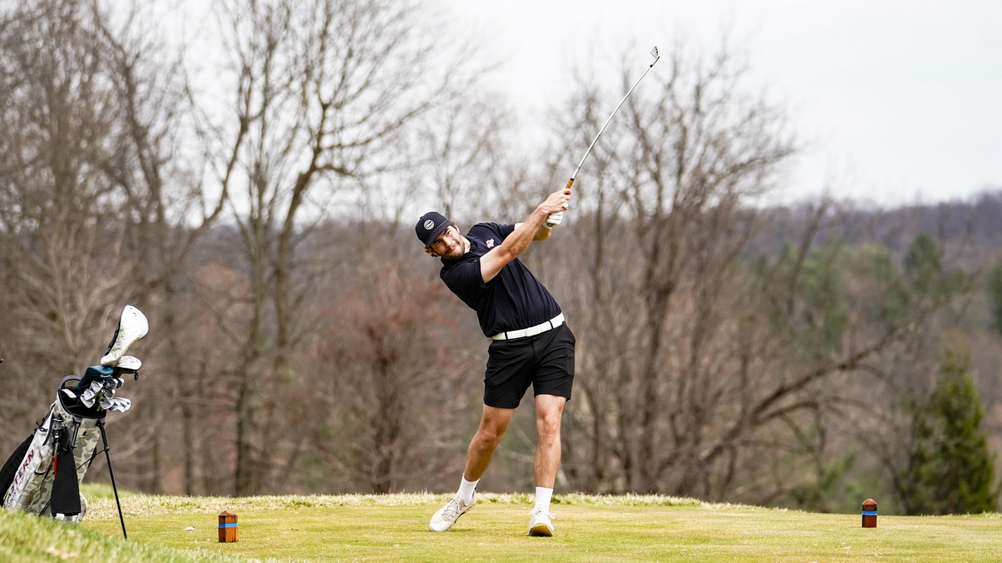 Brock Mueller tees off on the par five 13th at LedgeRock