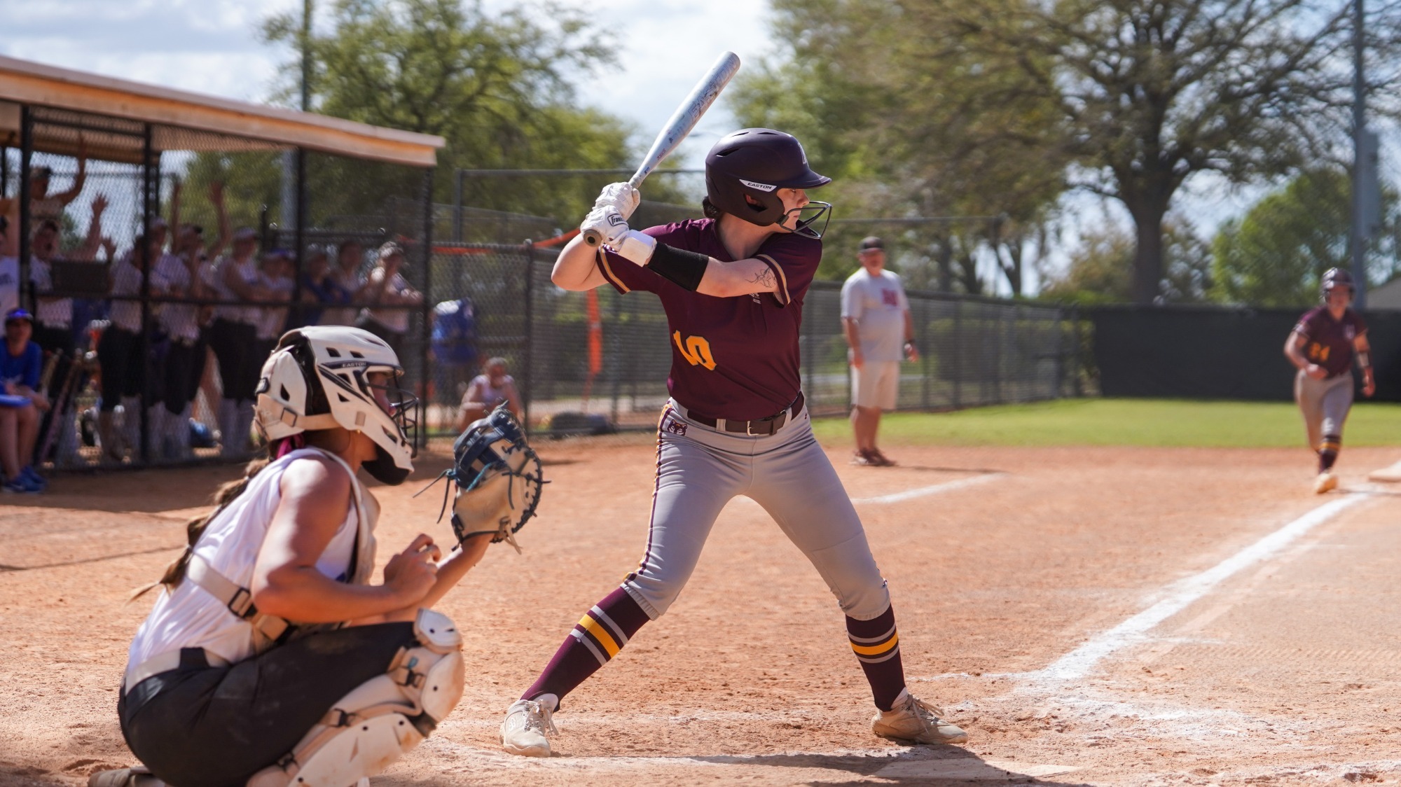 Lizzy Williams stepping up for an at bat