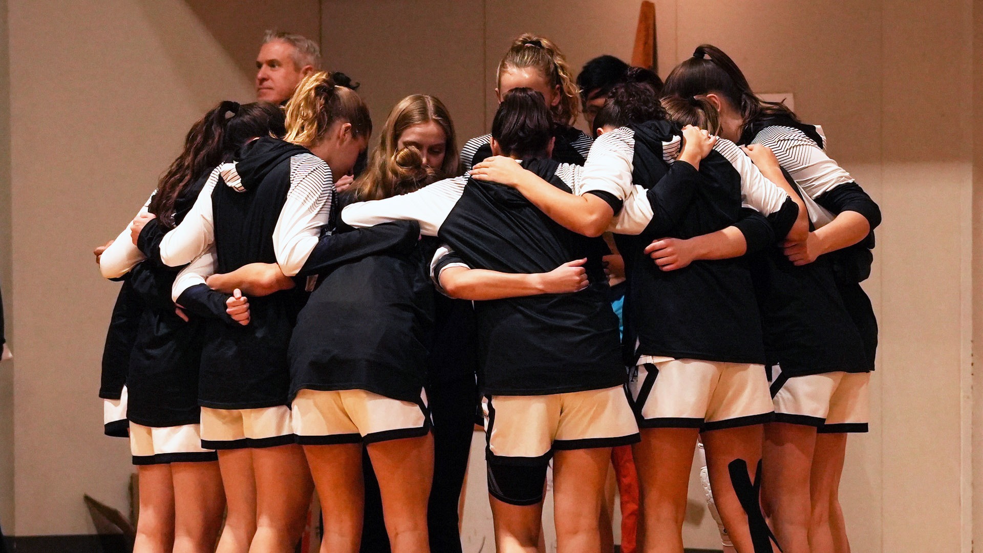 WBB Huddle Emerson 1