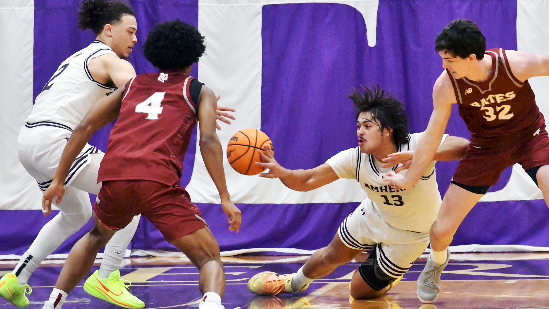 MBB Pabis dive NESCAC Q Bates 22126