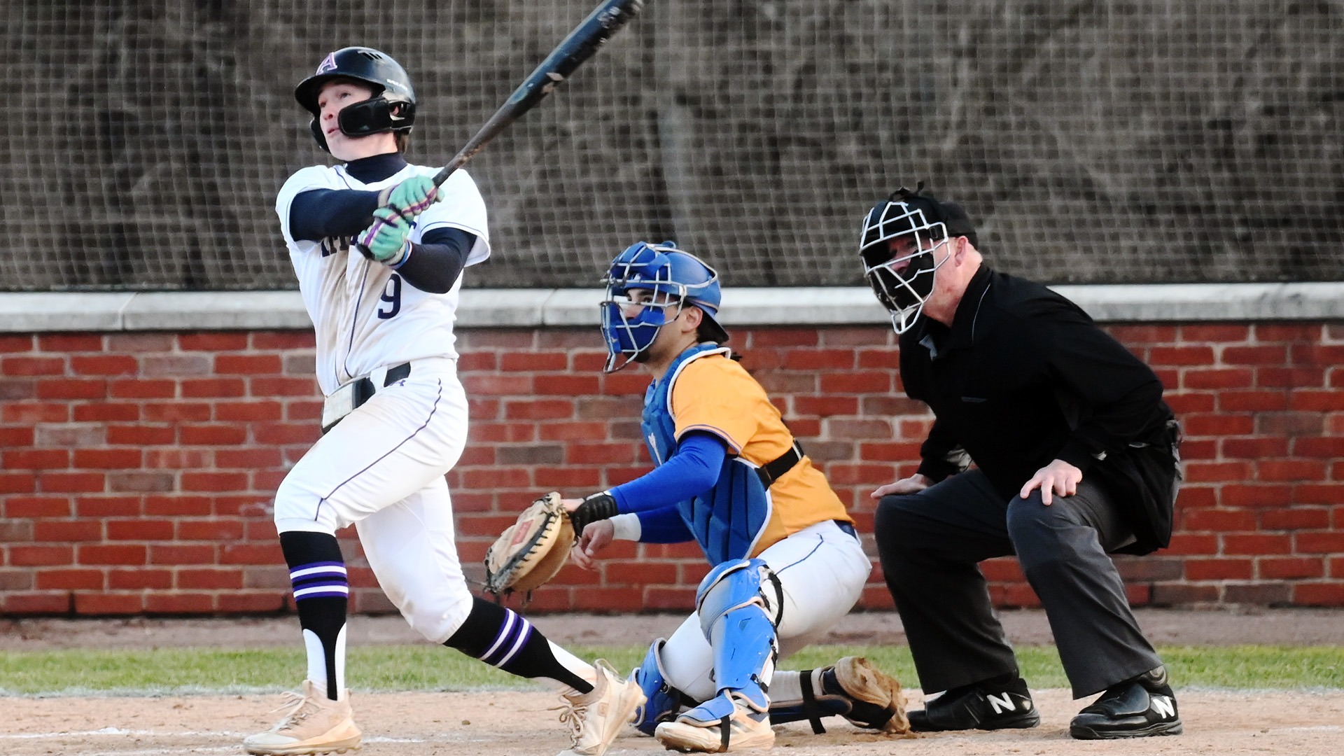 Foust HR Swing WNE 32526