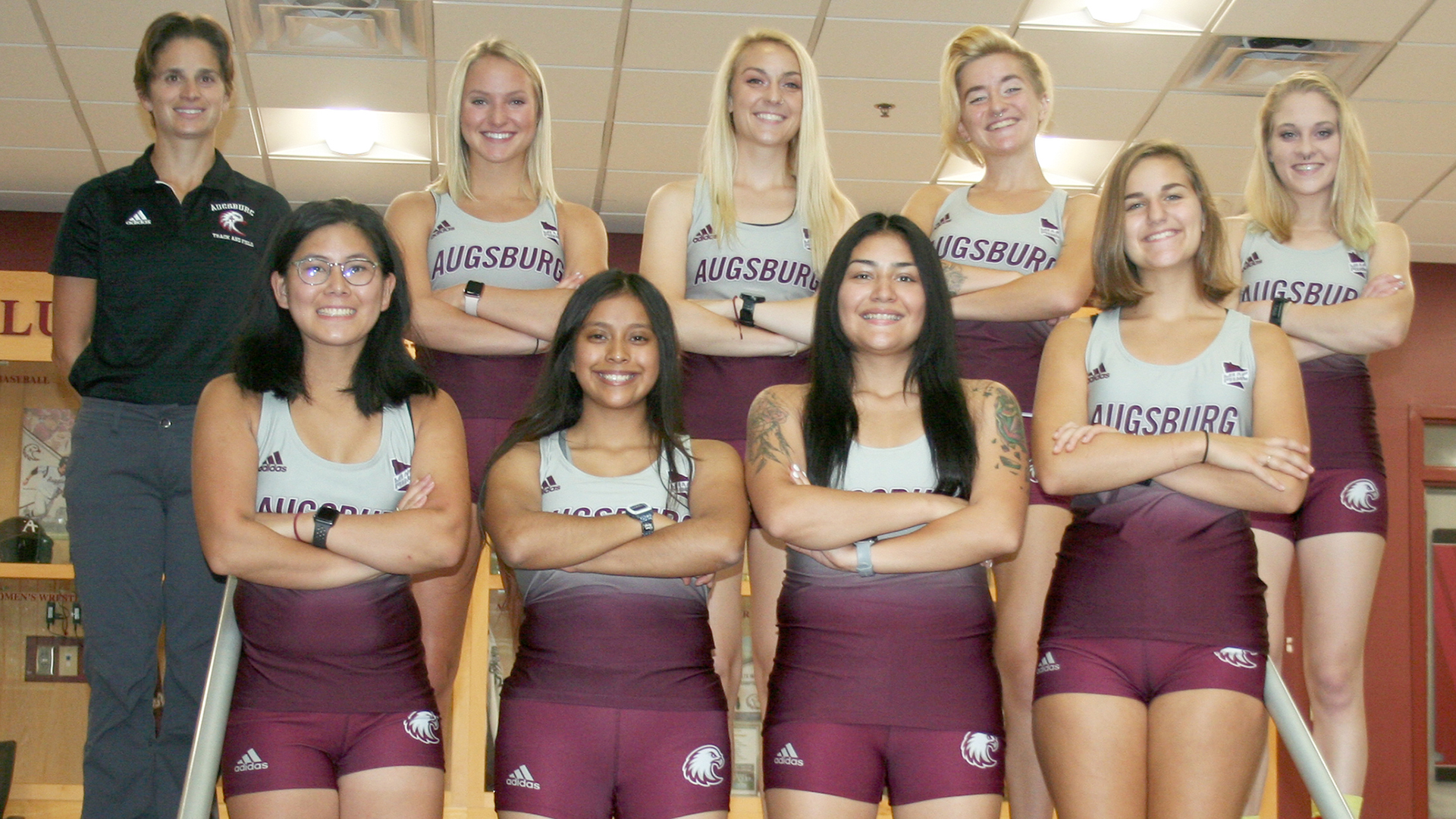 2019 Augsburg women's cross country team photo.