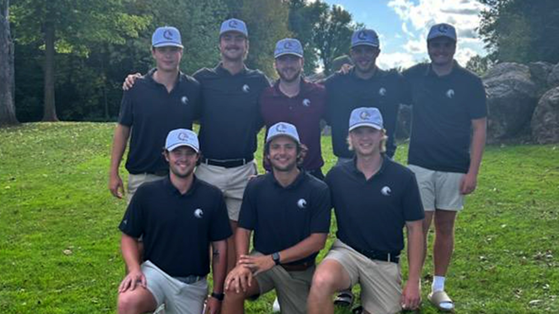 Augsburg men's golfers pose for a photo after the 2025 Saint John's Invitational.