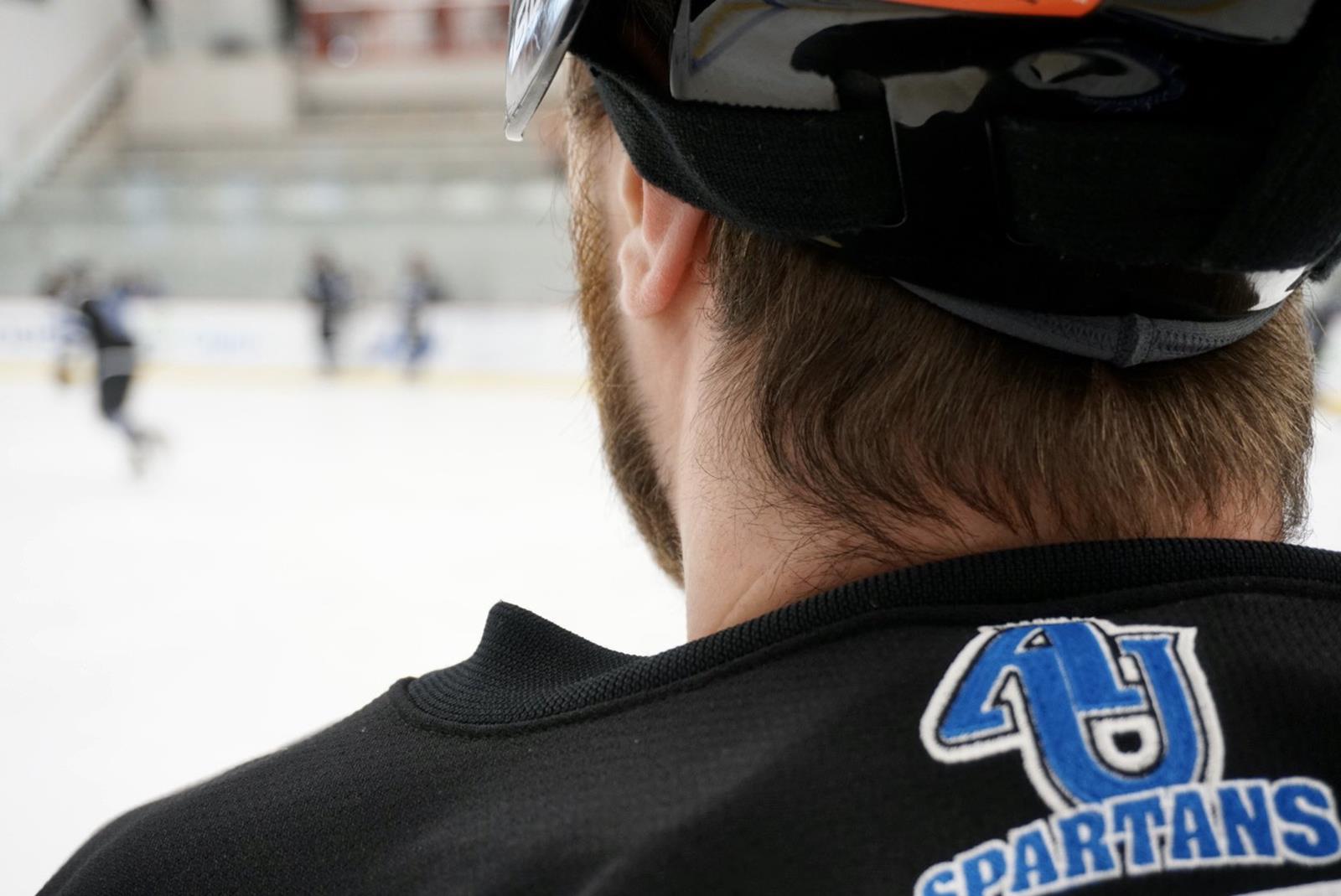Player looking at the on ice action