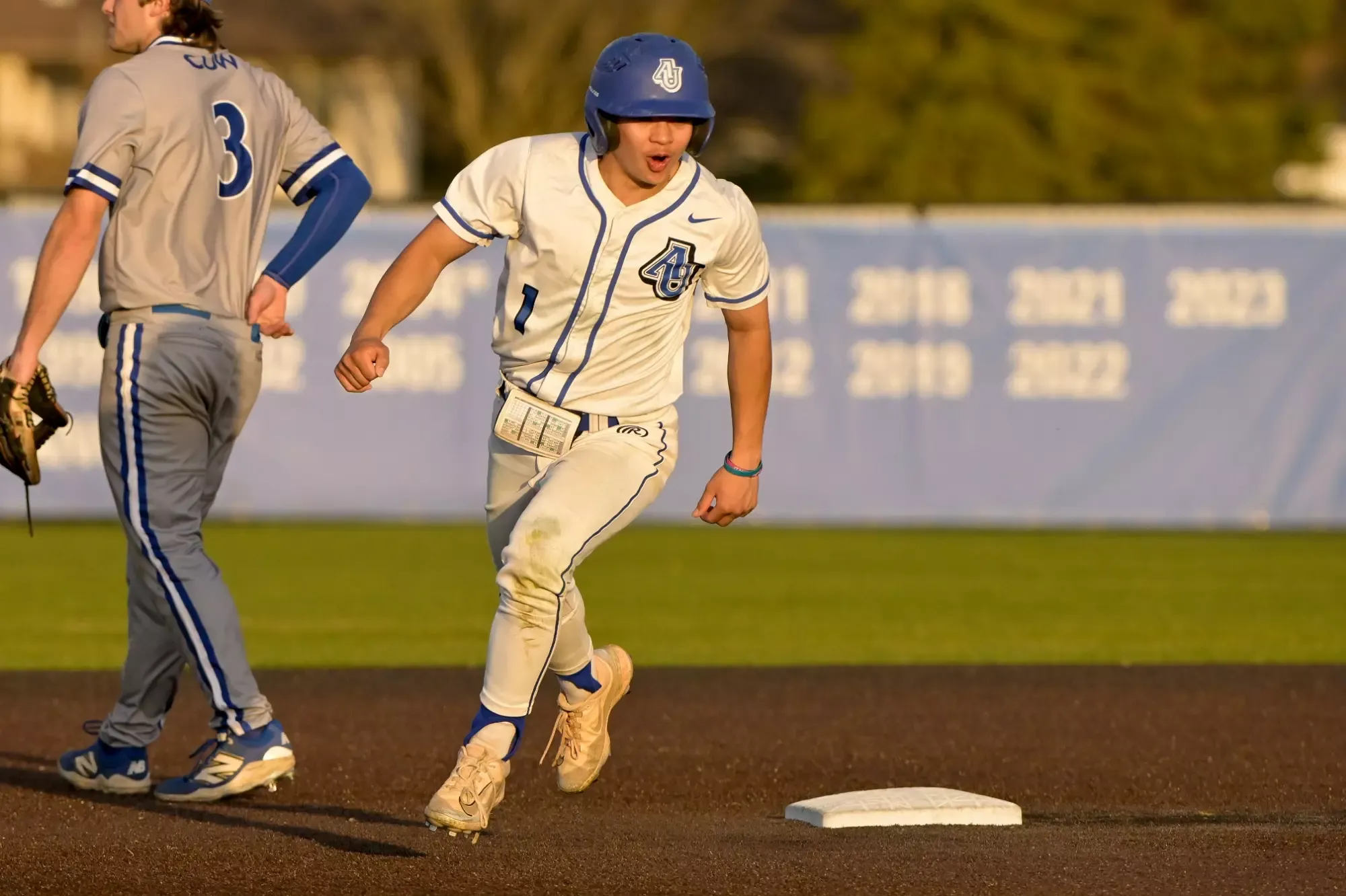 Baseball vs CUW Game 2