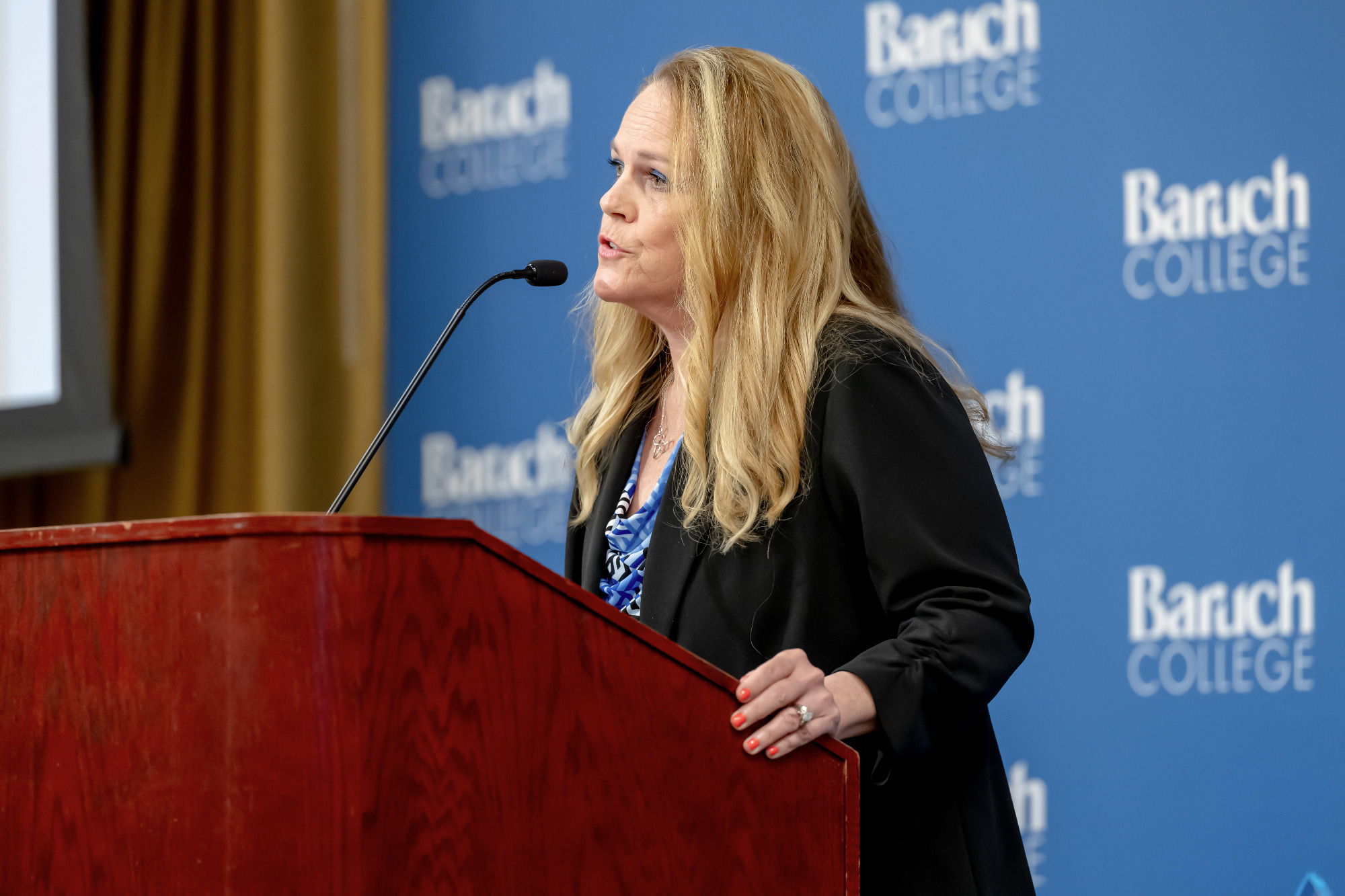 Congratulations to Crystl Bustos on her induction into the National  Softball Hall of Fame! A three-time Olympian, Bustos is considered one of  the all-time greats 🇺🇸 » go.teamusa.org/2JhuQk0, image size:2000x1333