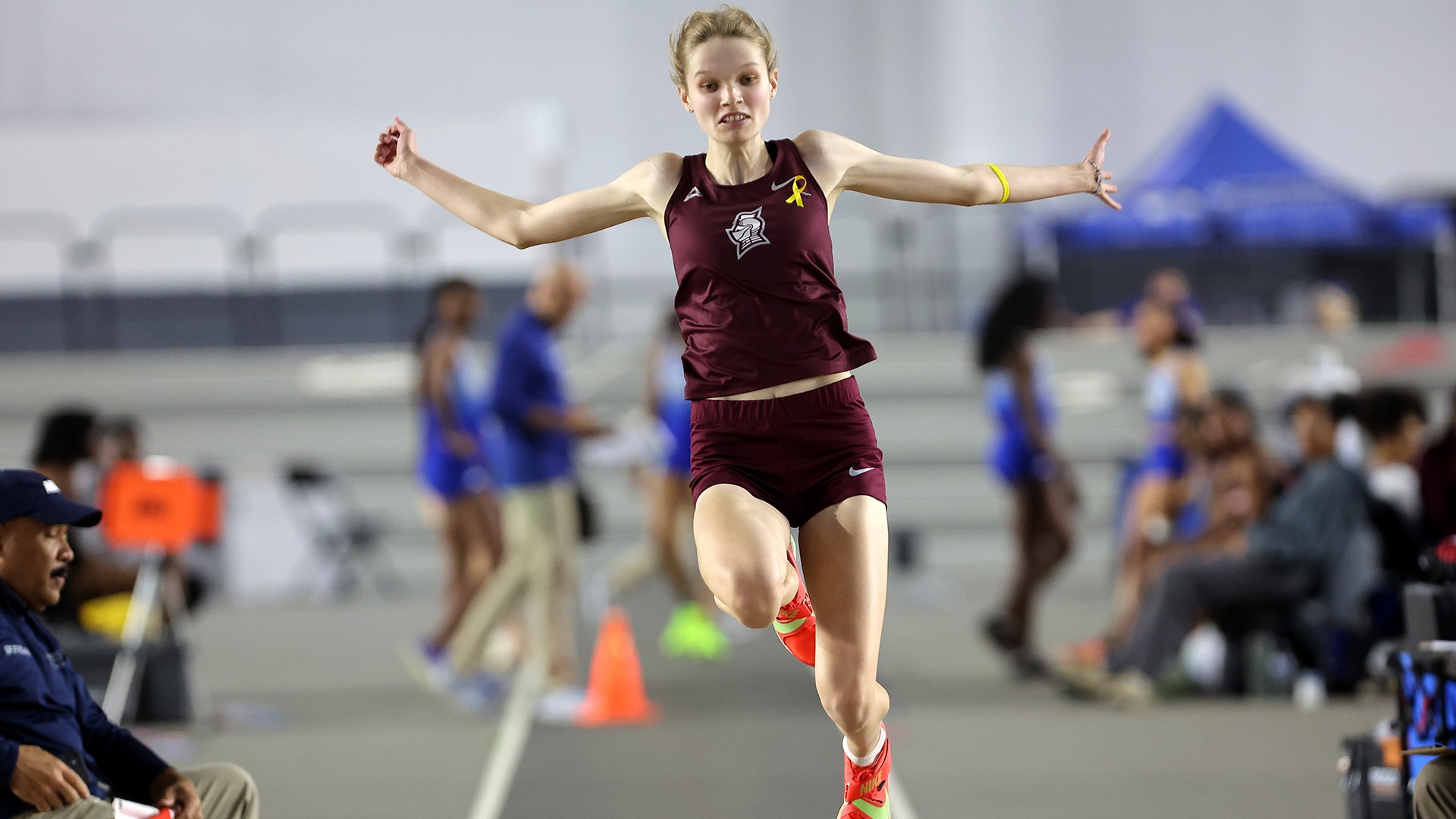 Amelia Svidal competes at the Commonwealth College Opener.