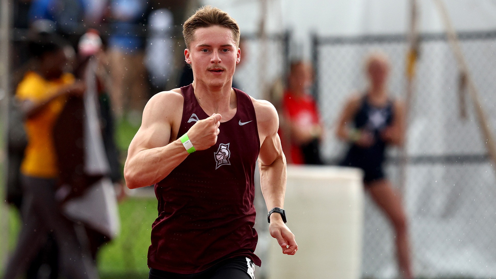 Zac Hutslar set a program record in the 200m at the Jim Freeman/Clark Wood Invitational.