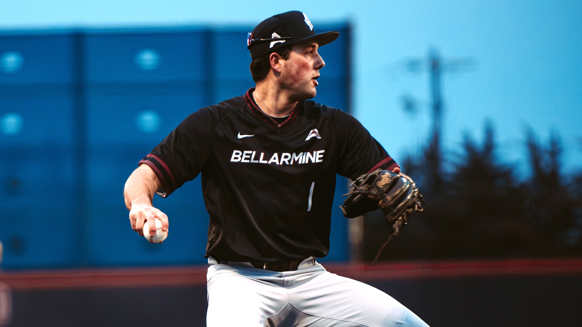 Luke Scales gets set to throw to first in a game this season.