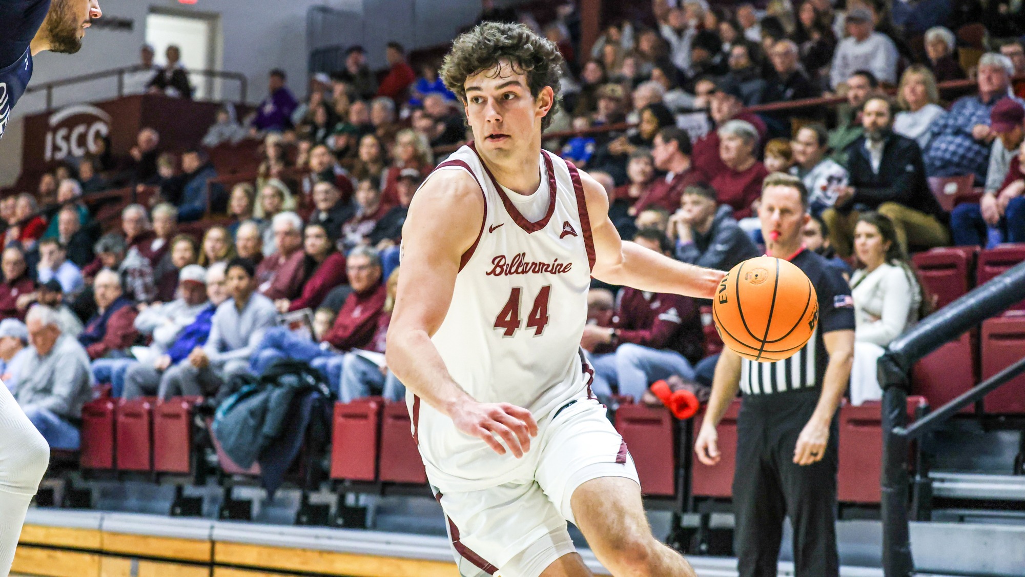 Jacob Wassler dribble drive