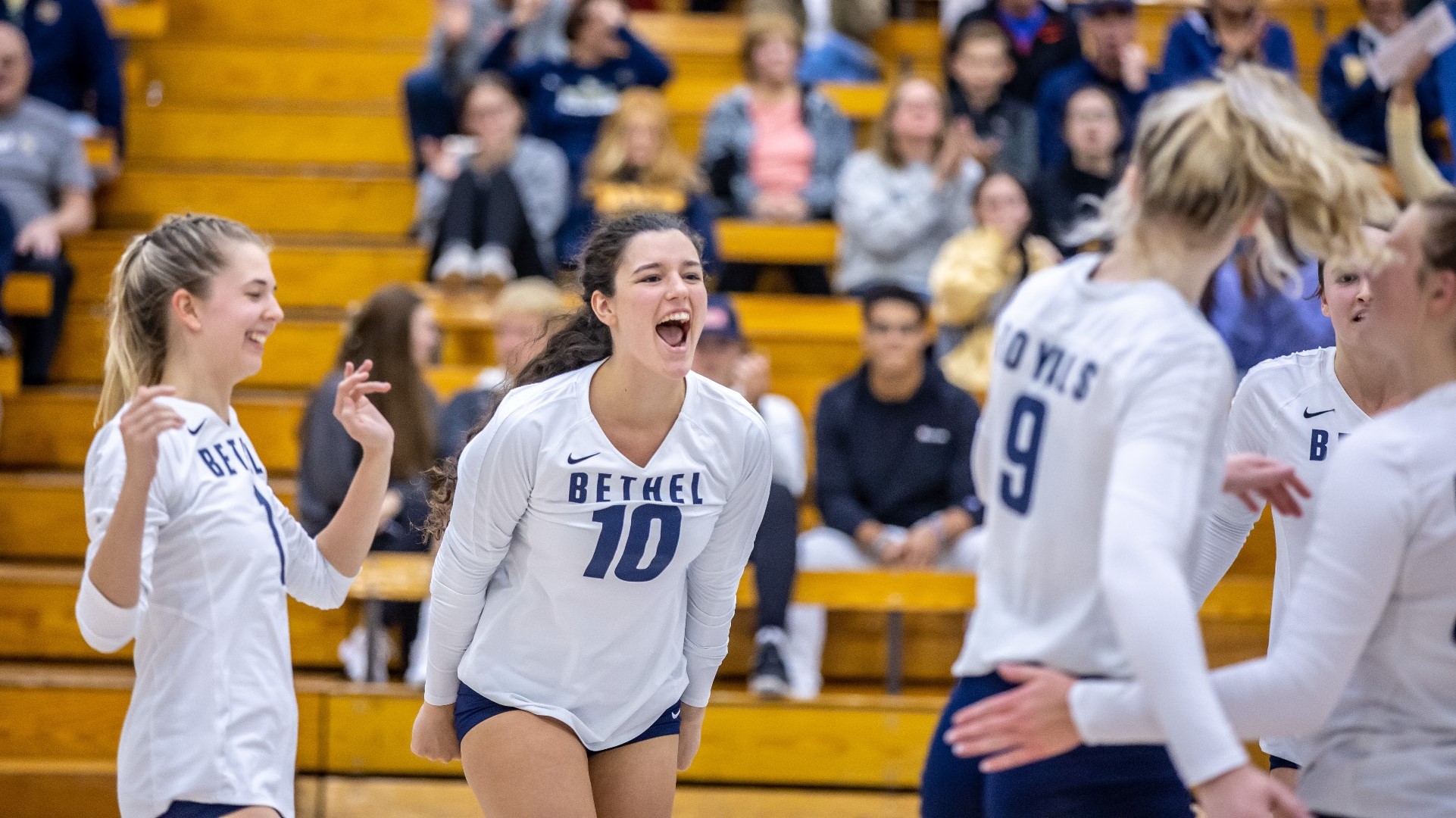 Royals Outshine Bennies Bethel University Athletics