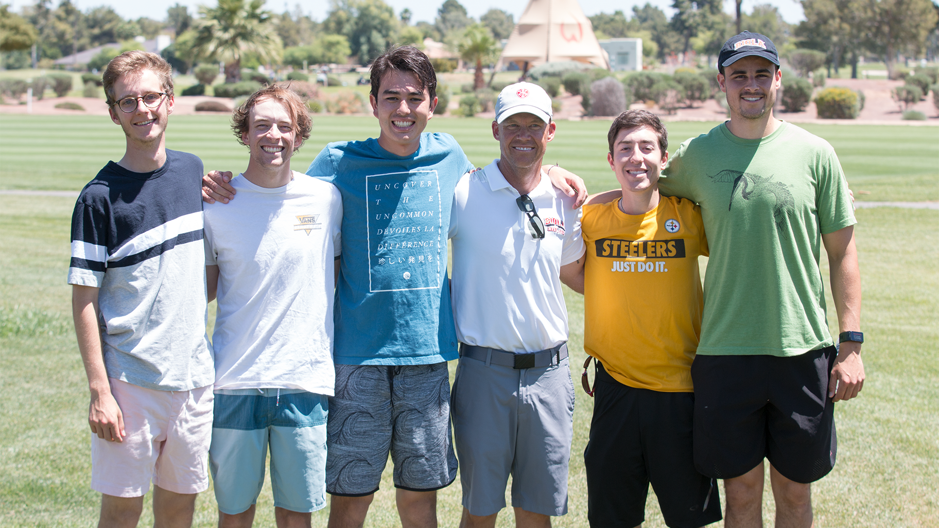 team picture of Biola Men's Golf at the PacWest Championships