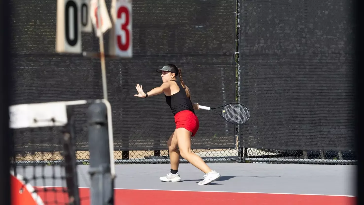 Ivet playing singles